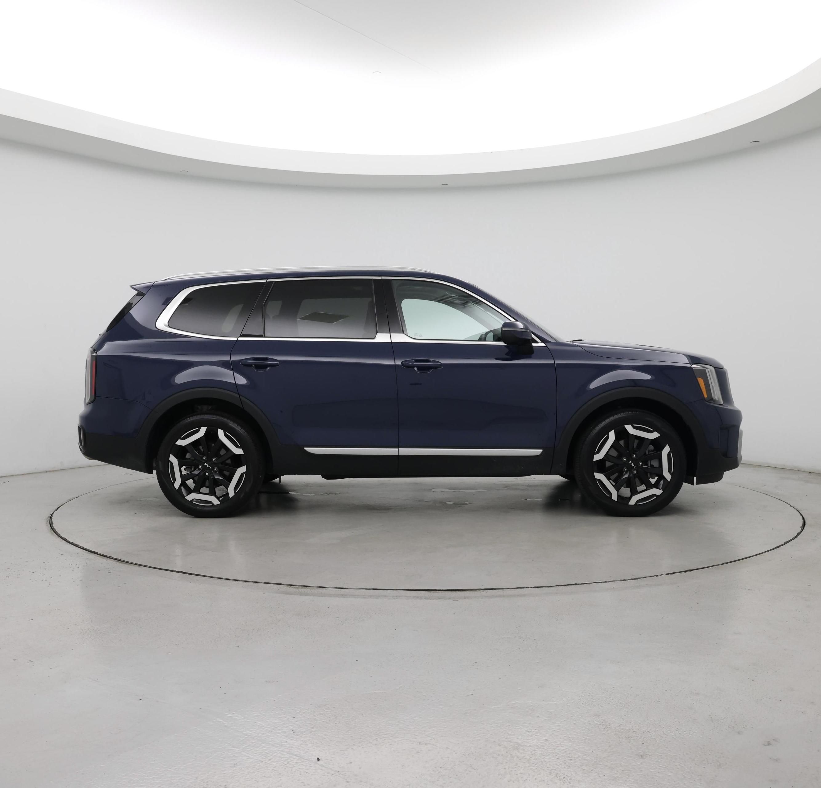 Thumbnail: 2023 Kia Telluride - 7