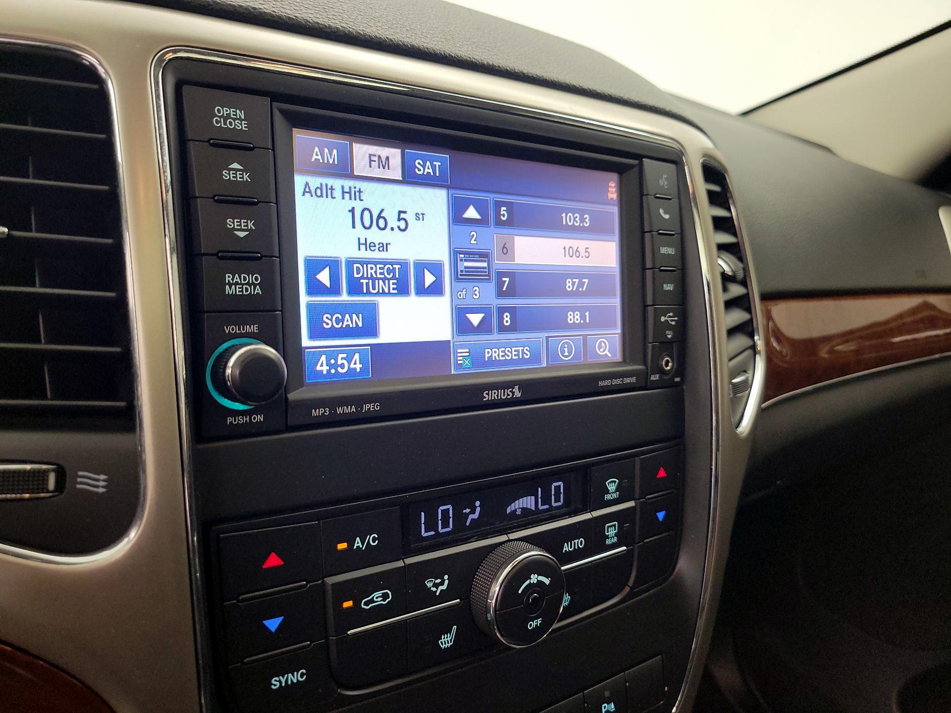 Thumbnail: 2013 Jeep Grand Cherokee - 15