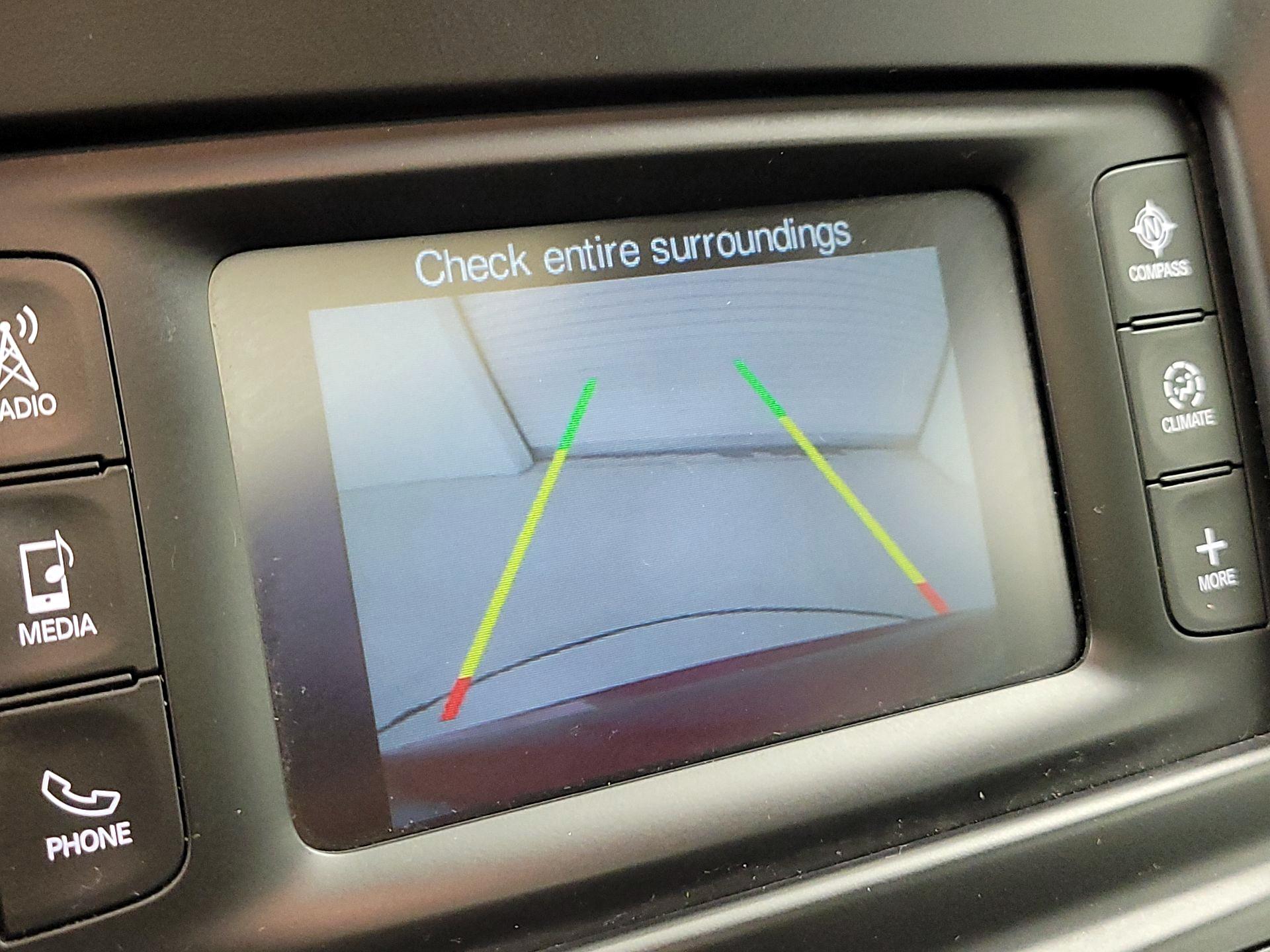 Thumbnail: 2015 Chrysler 200 - 15