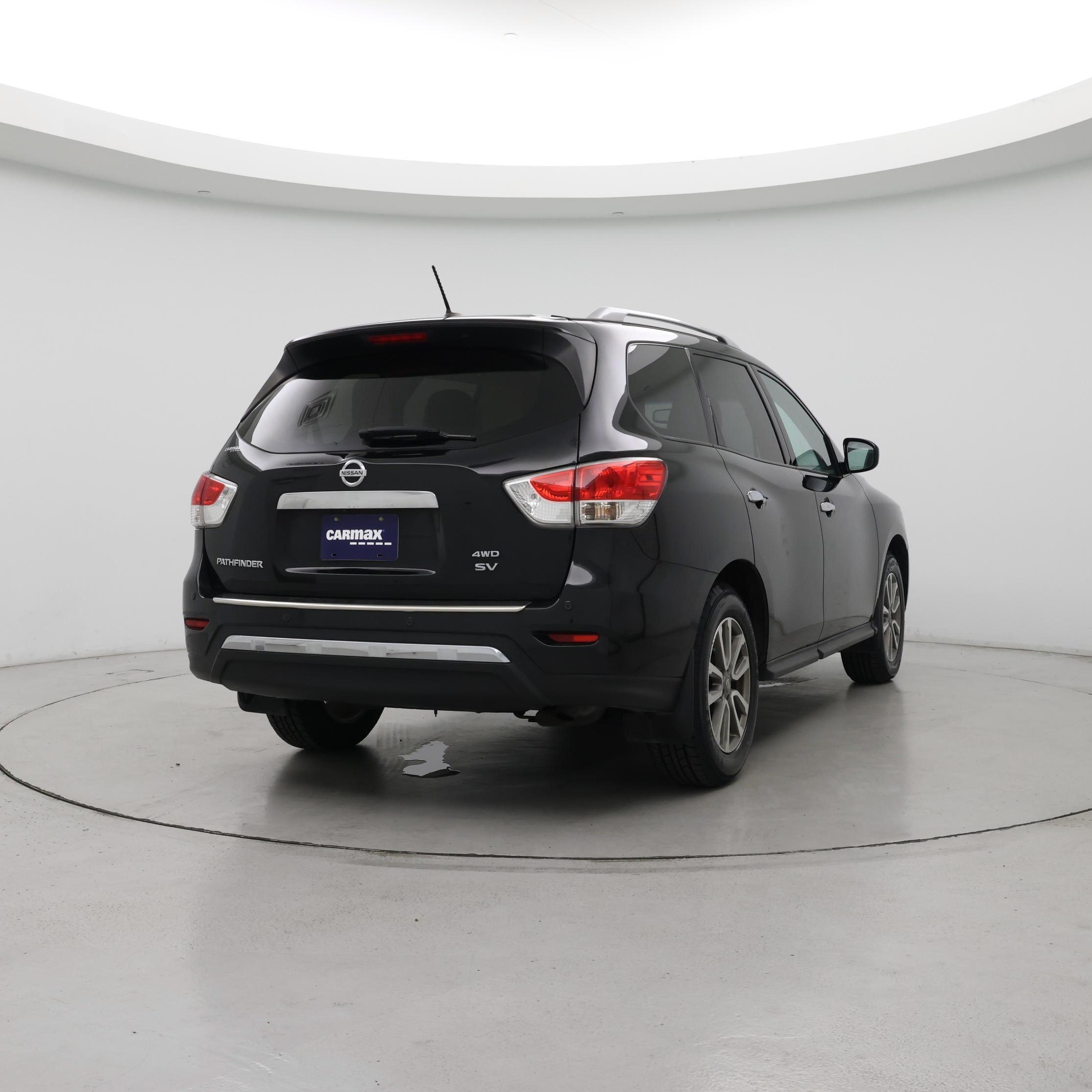 Thumbnail: 2015 Nissan Pathfinder - 8