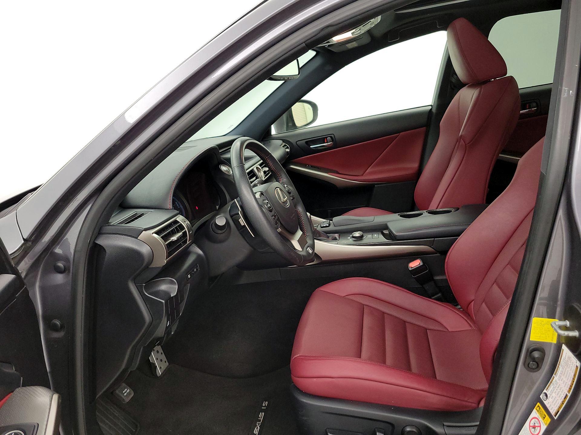 Thumbnail: 2015 Lexus IS - 11