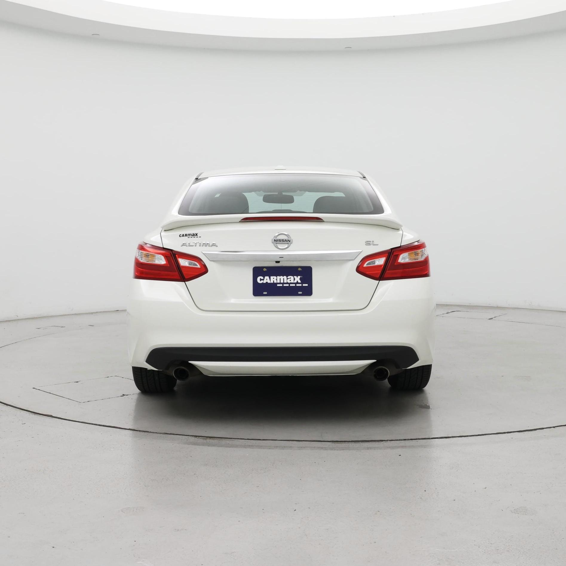 Thumbnail: 2016 Nissan Altima - 6