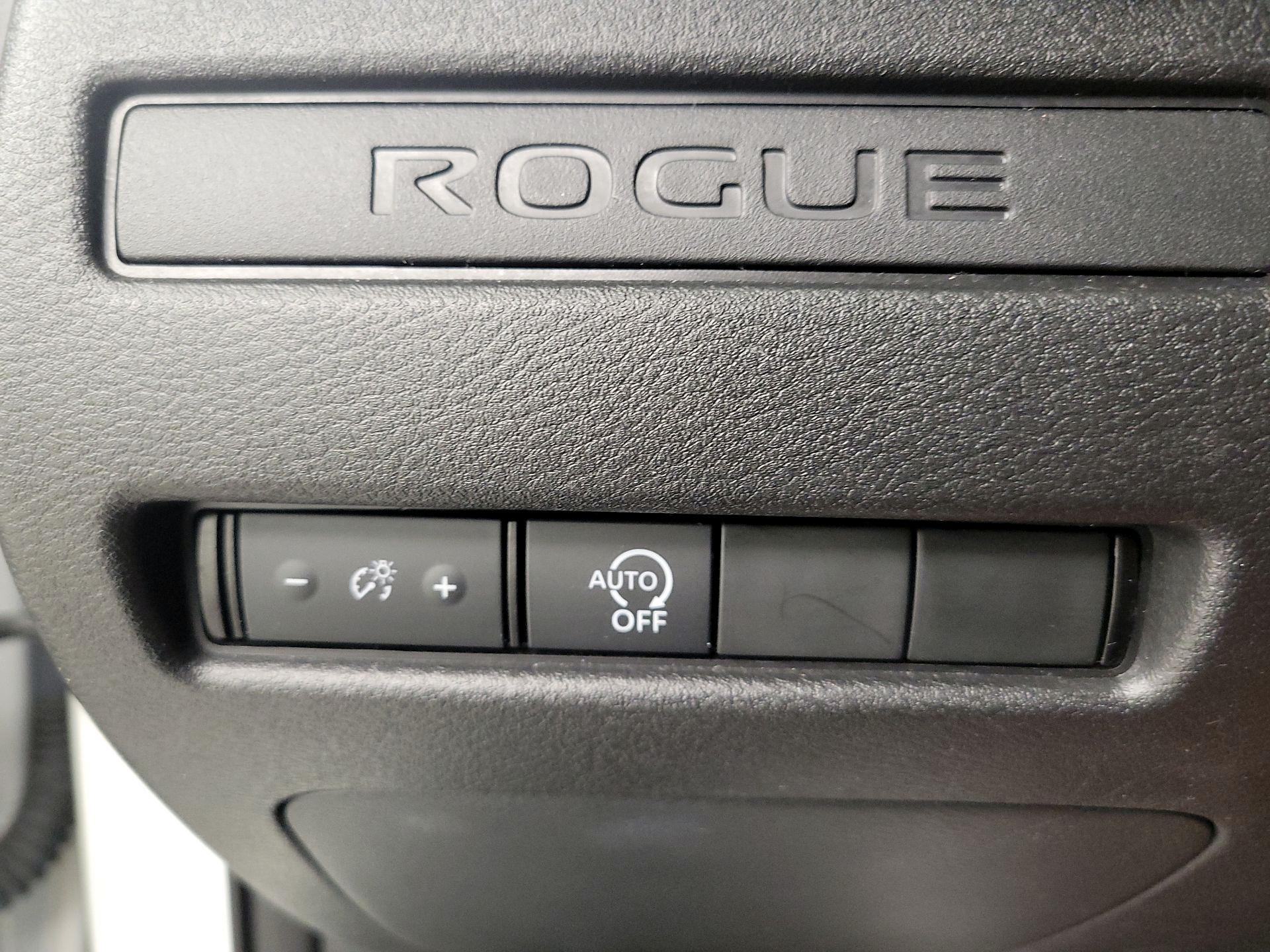 Thumbnail: 2023 Nissan Rogue - 13
