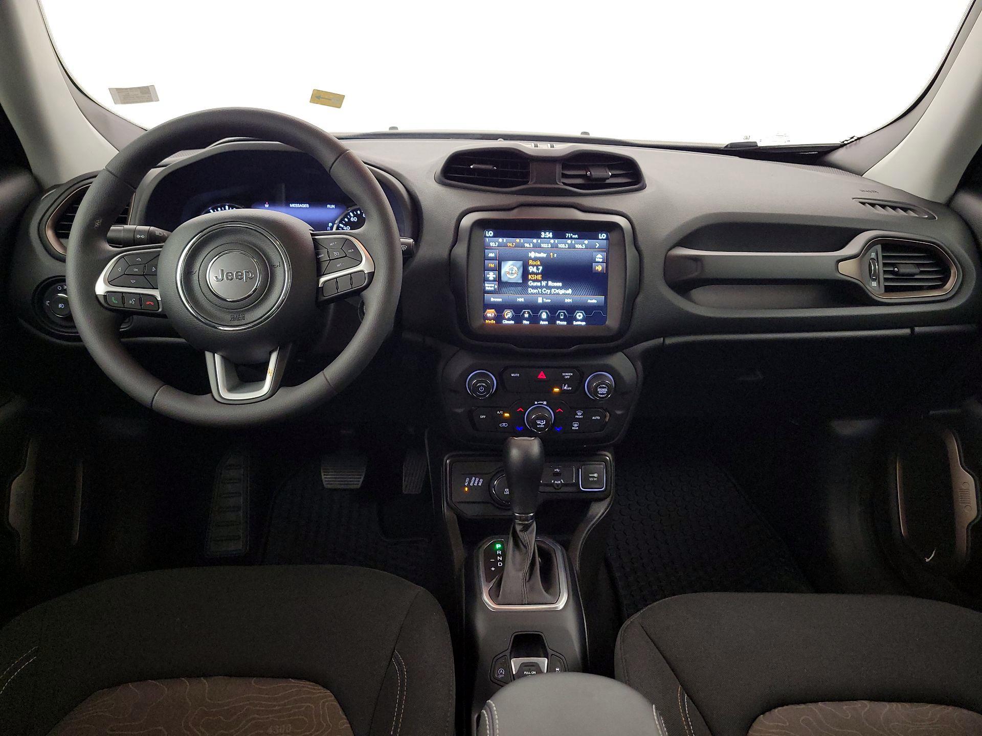 Thumbnail: 2023 Jeep Renegade - 9