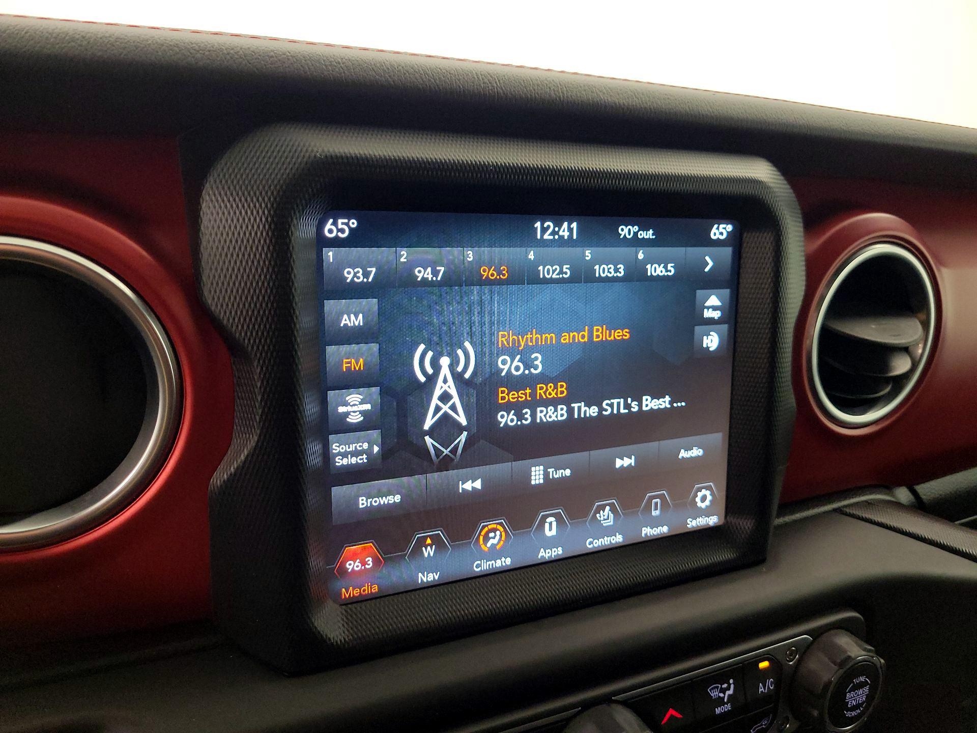 Thumbnail: 2023 Jeep Wrangler - 16