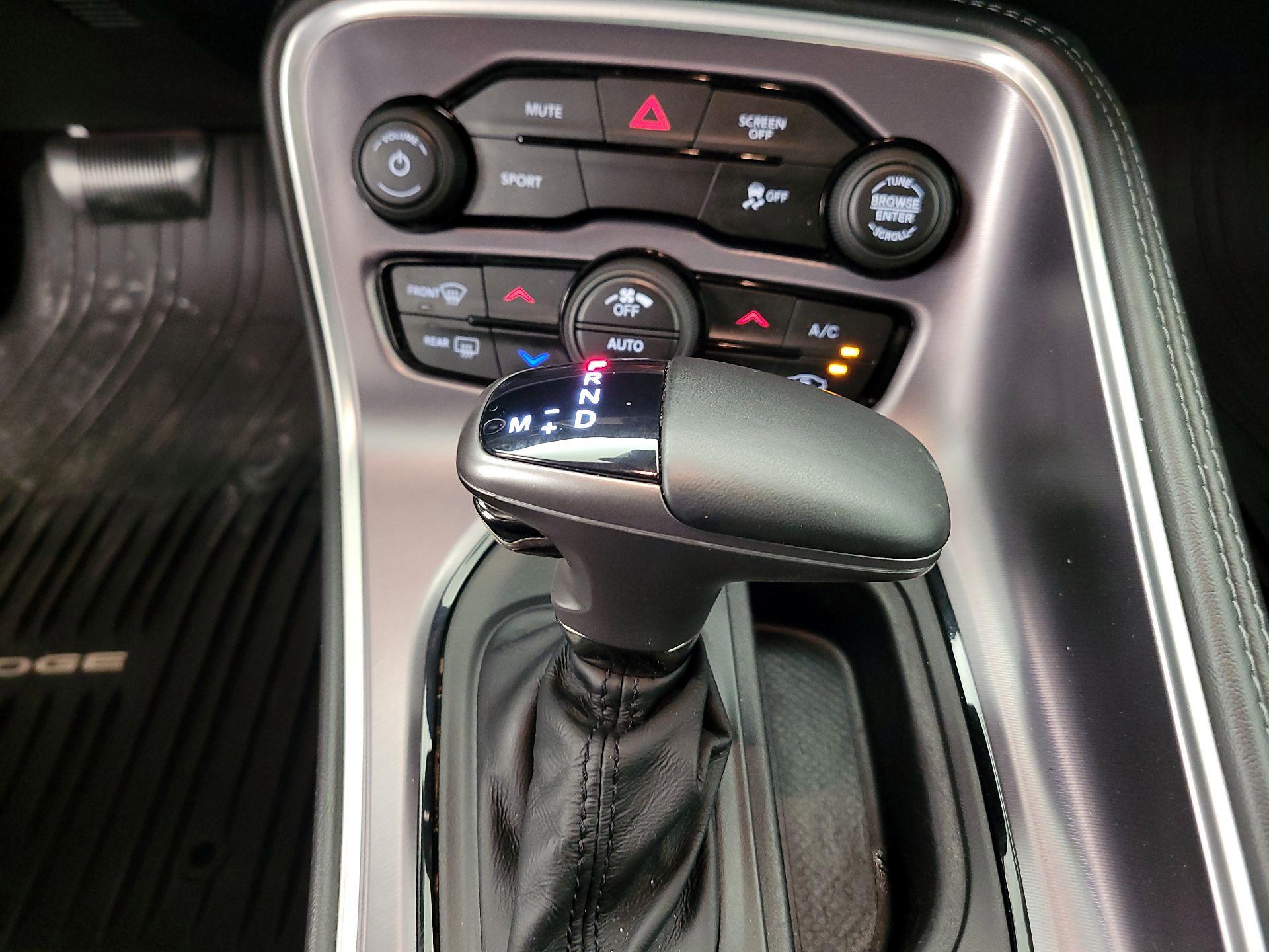 Thumbnail: 2019 Dodge Challenger - 17