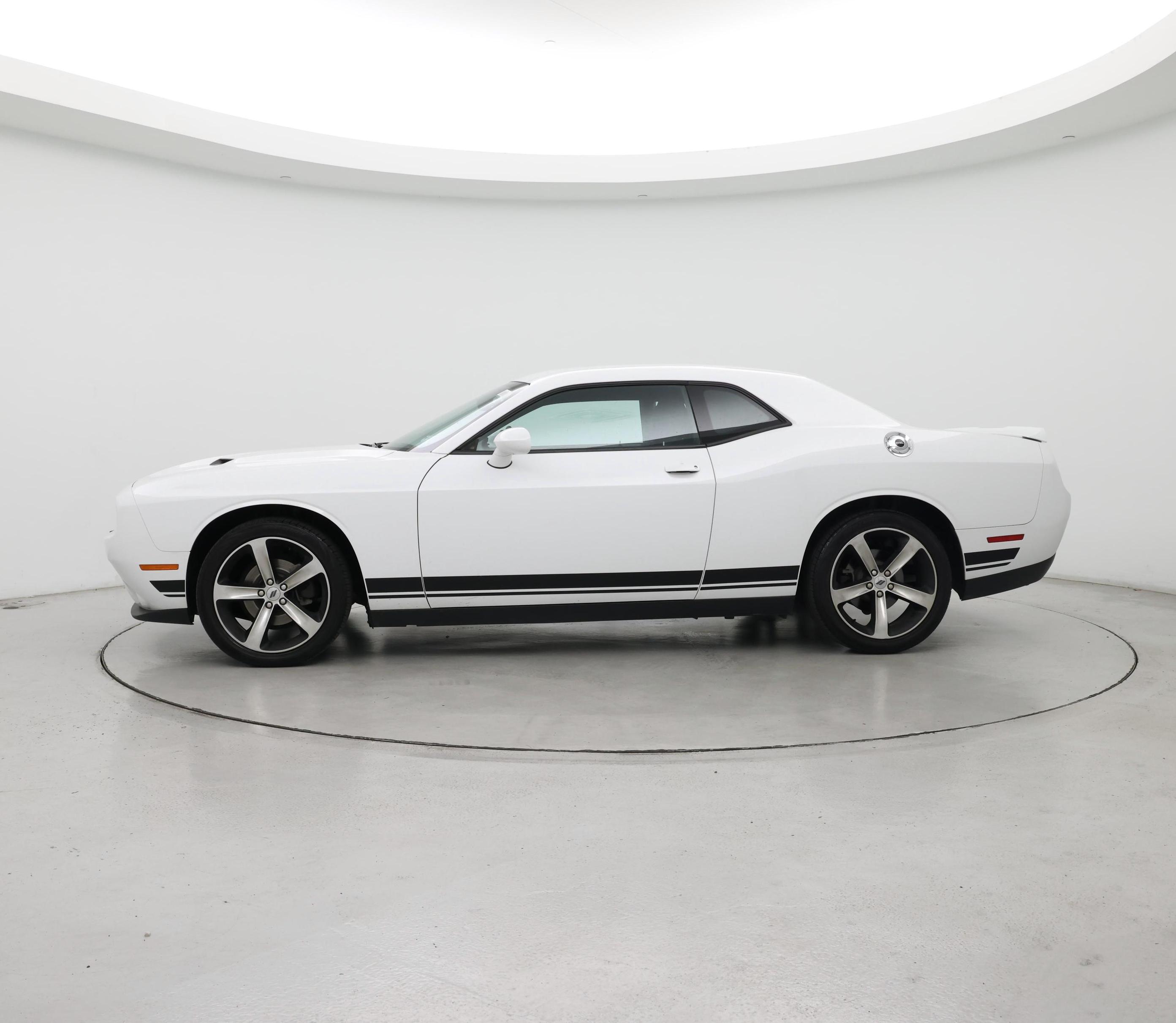 Thumbnail: 2019 Dodge Challenger - 3
