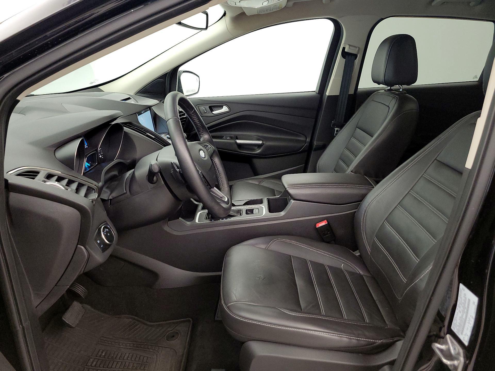Thumbnail: 2017 Ford Escape - 11