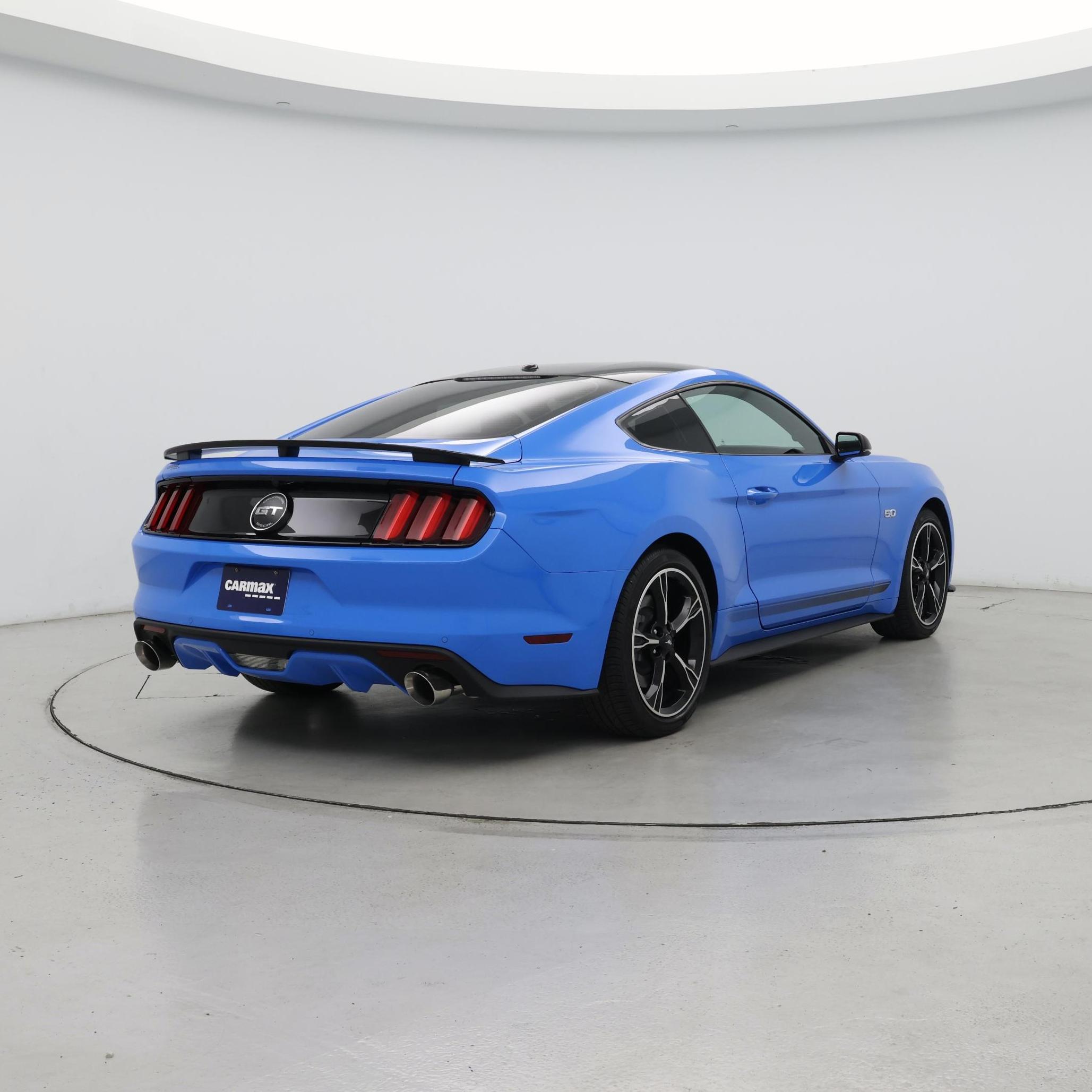 Thumbnail: 2017 Ford Mustang - 8