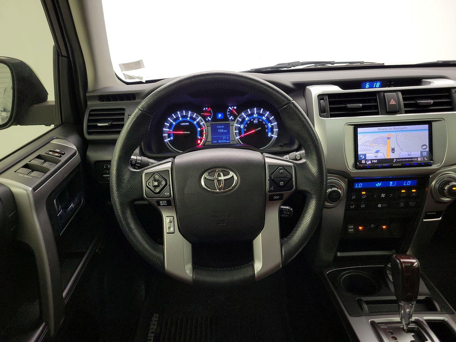 Thumbnail: 2017 Toyota 4Runner - 10