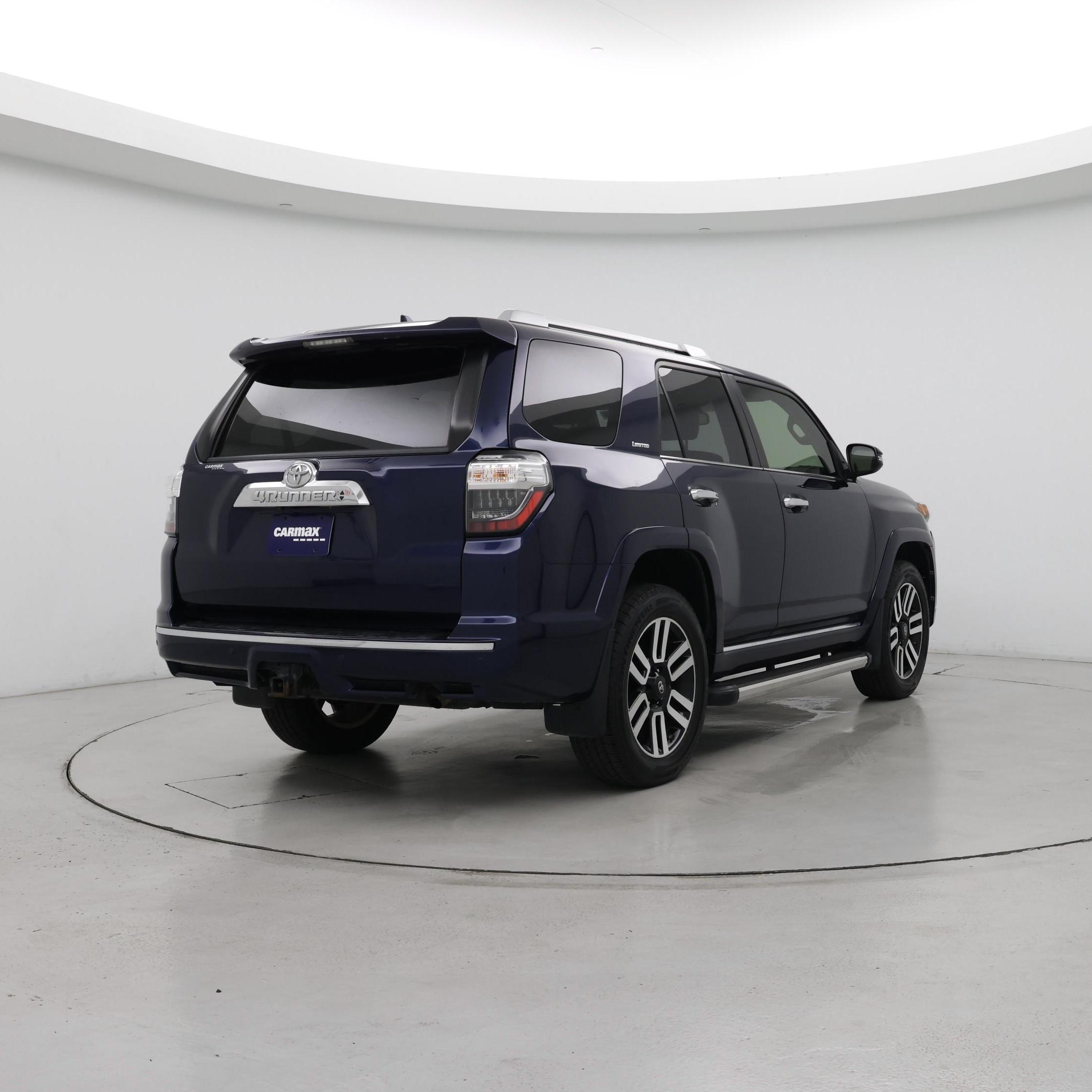 Thumbnail: 2017 Toyota 4Runner - 8