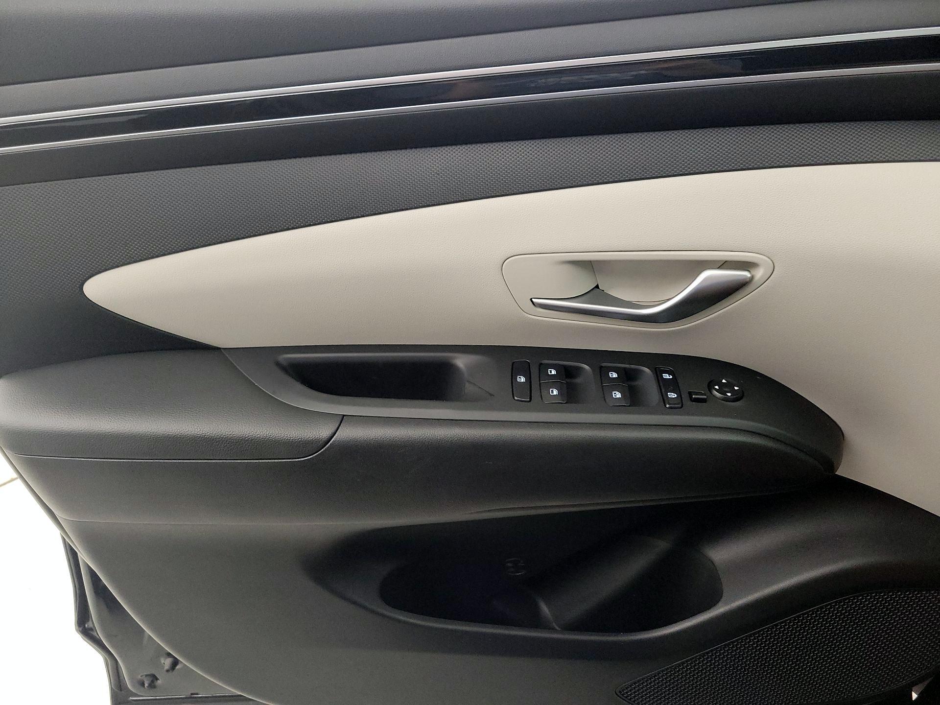 Thumbnail: 2022 Hyundai Tucson - 12