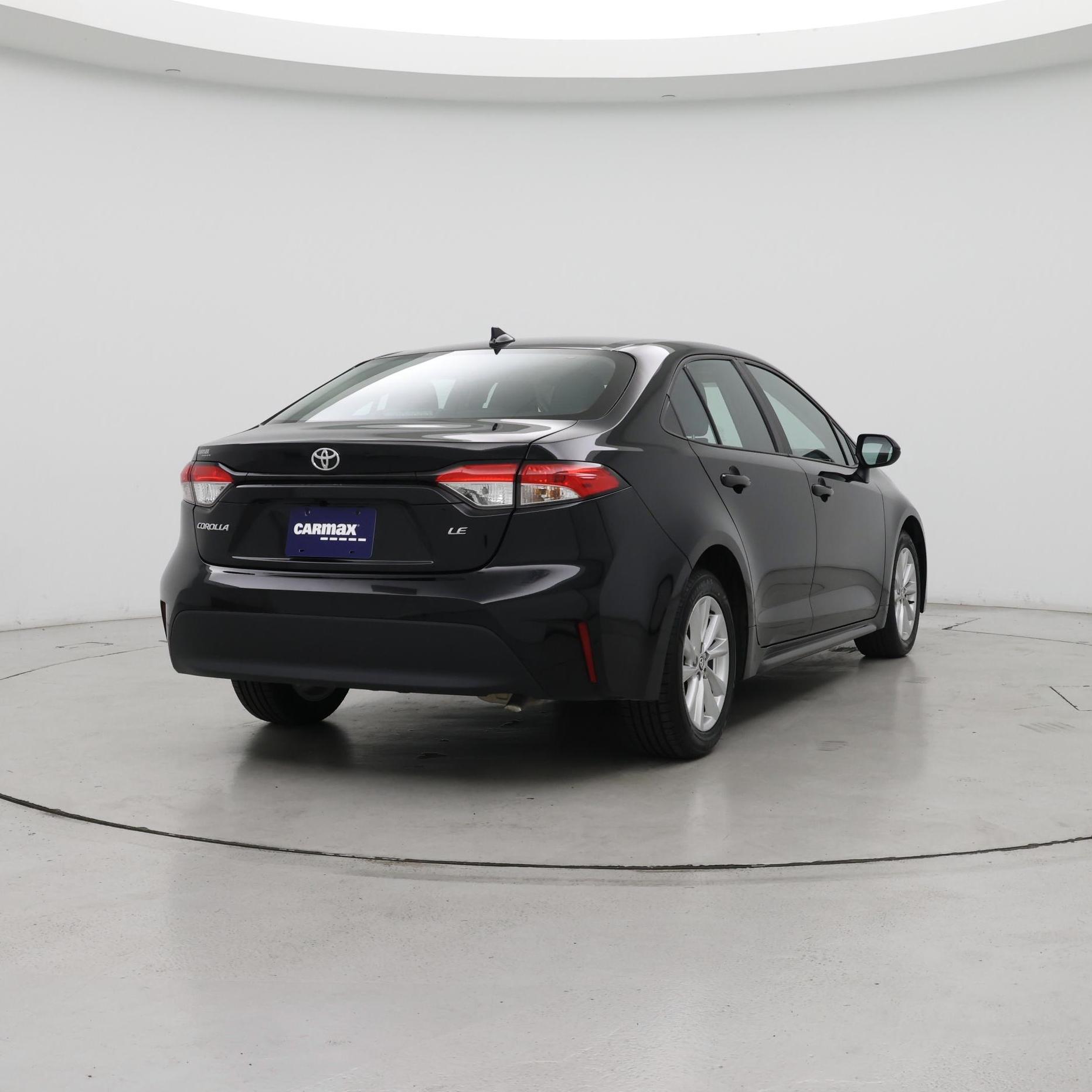 Thumbnail: 2023 Toyota Corolla - 8