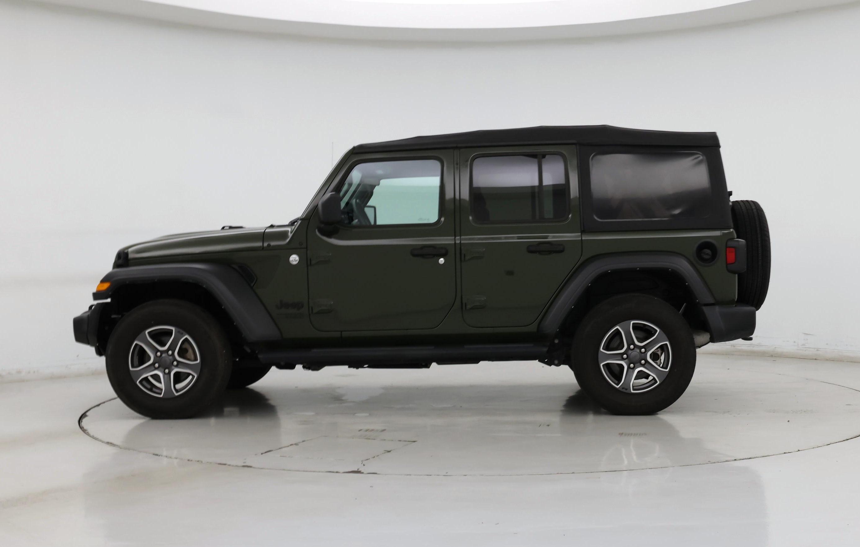 Thumbnail: 2021 Jeep Wrangler - 3