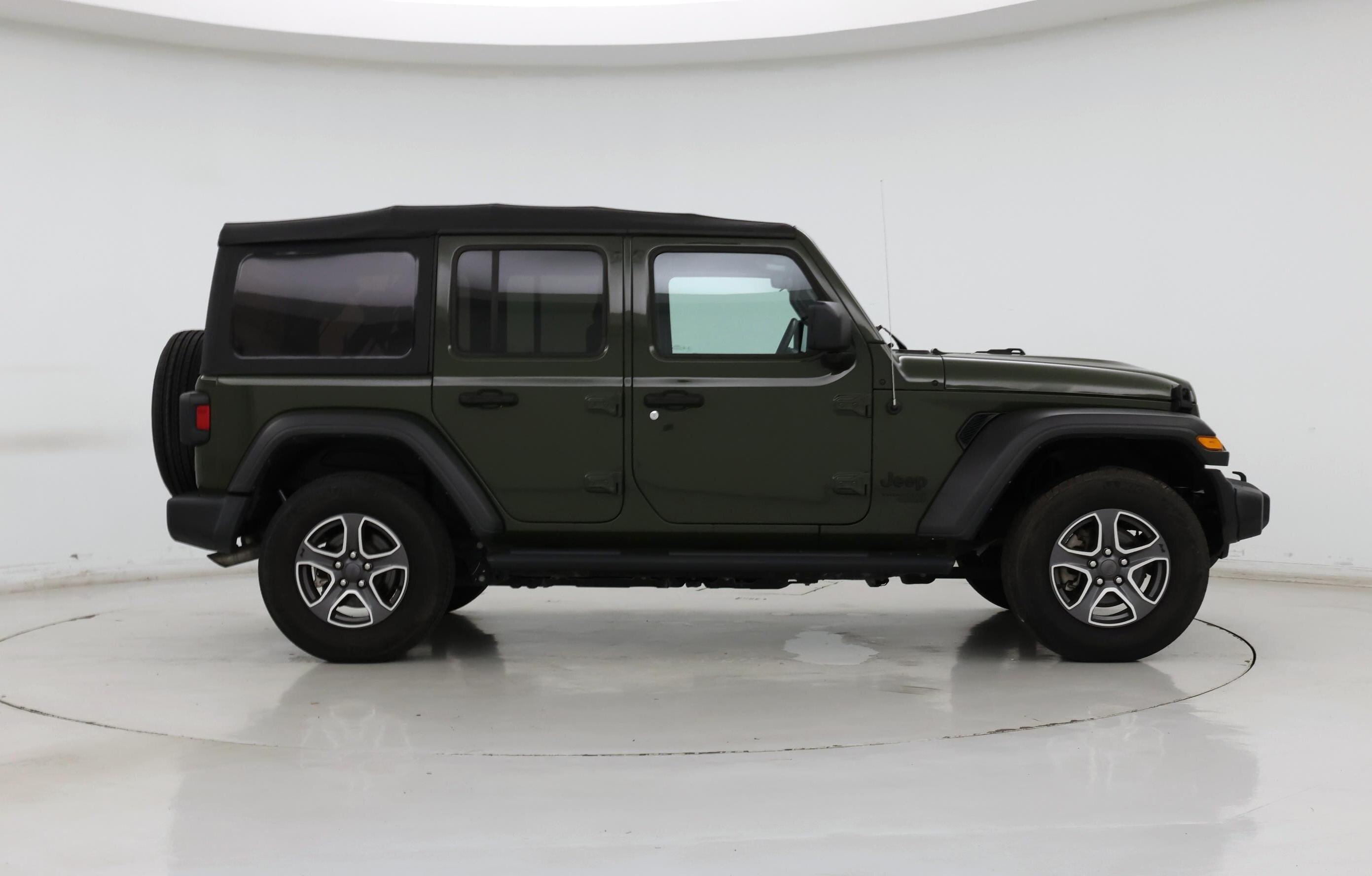 Thumbnail: 2021 Jeep Wrangler - 7