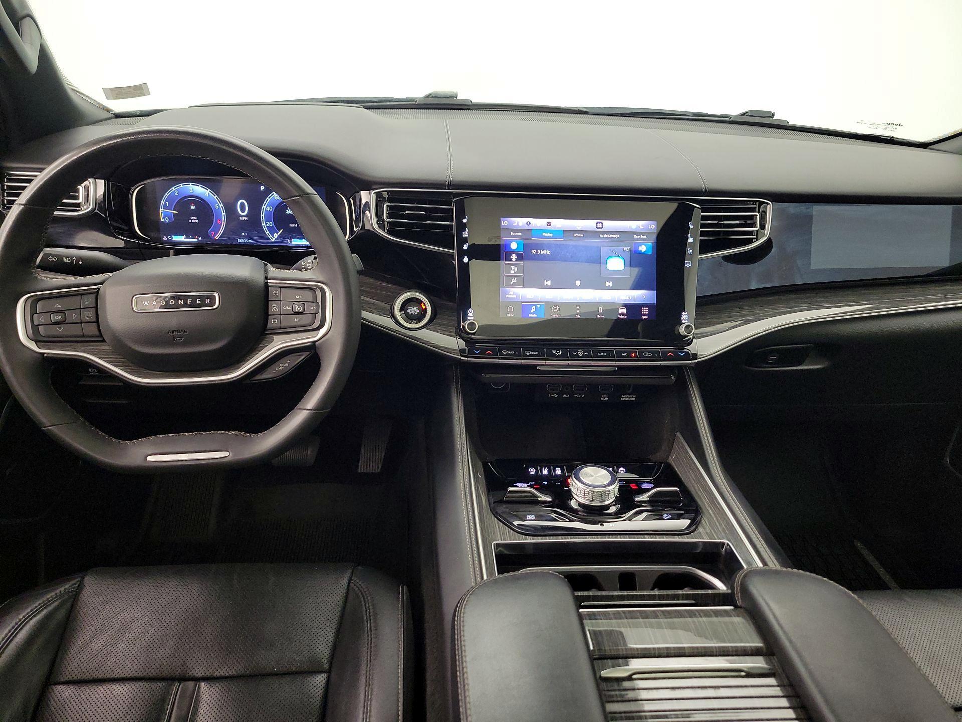 Thumbnail: 2022 Jeep Wagoneer - 9