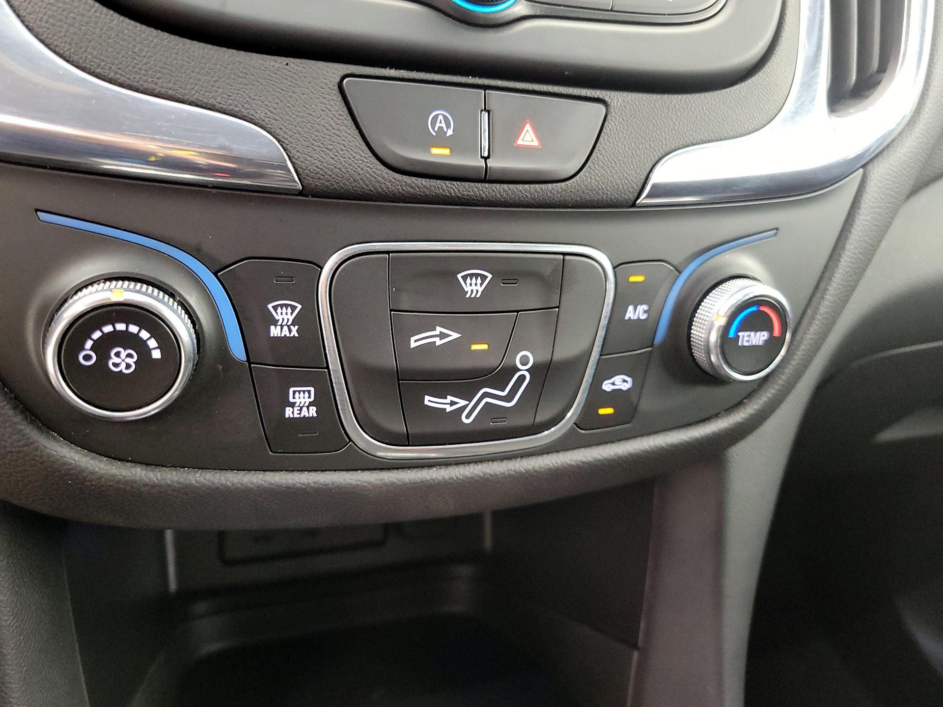 Thumbnail: 2023 Chevrolet Equinox - 16