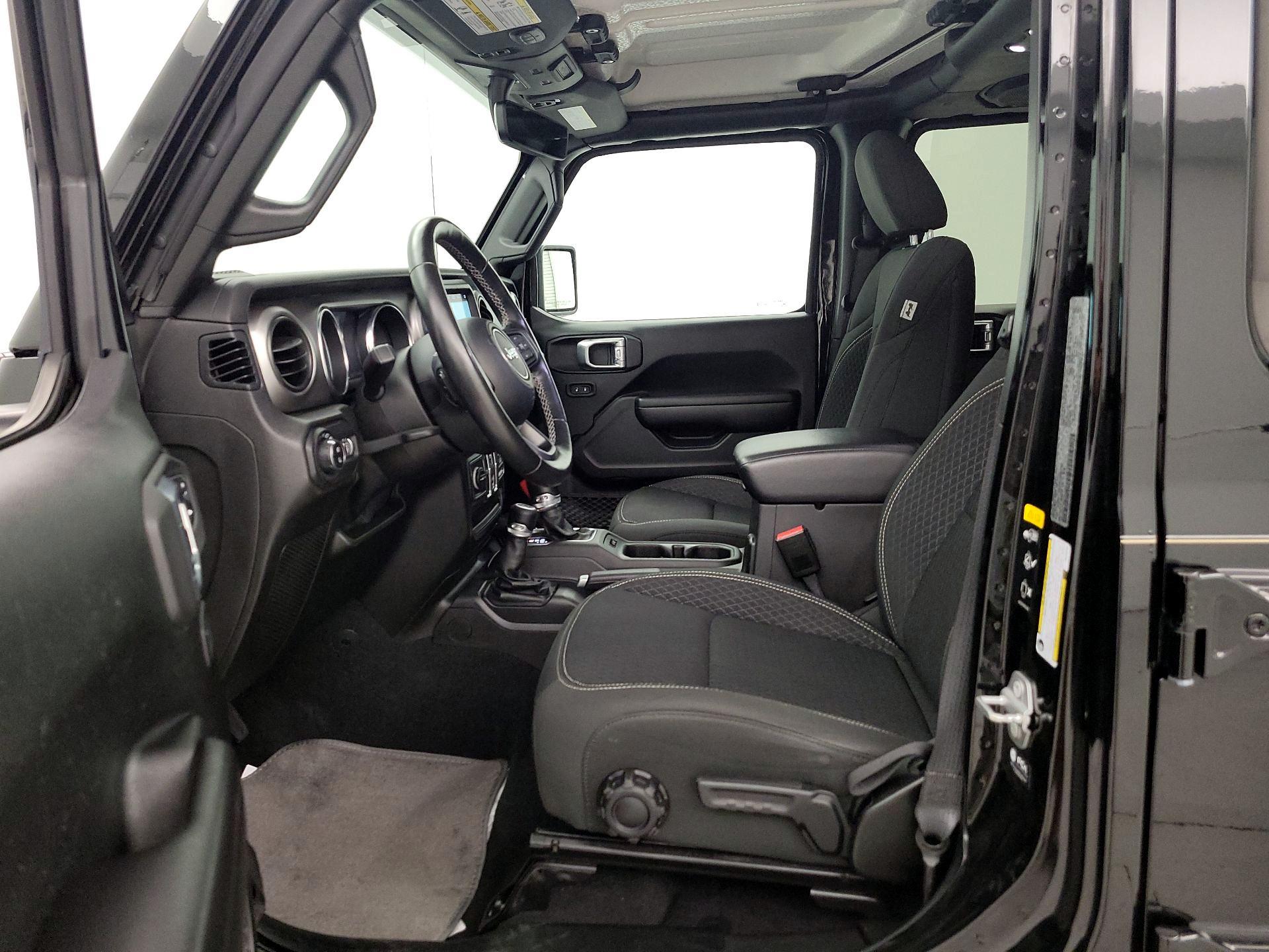 Thumbnail: 2021 Jeep Gladiator - 11