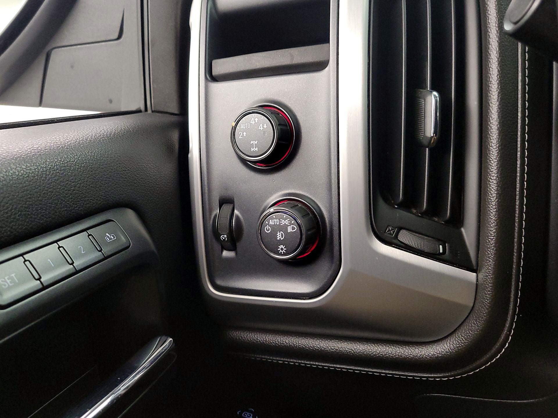 Thumbnail: 2015 GMC Sierra 1500 - 13