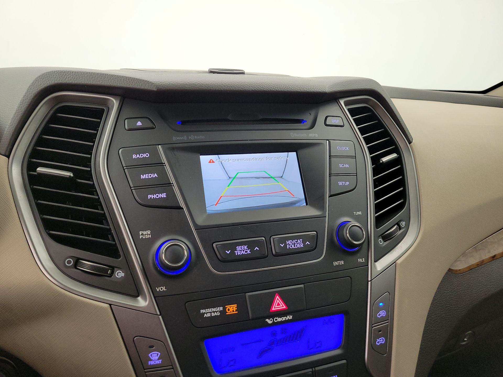 Thumbnail: 2016 Hyundai Santa Fe - 14