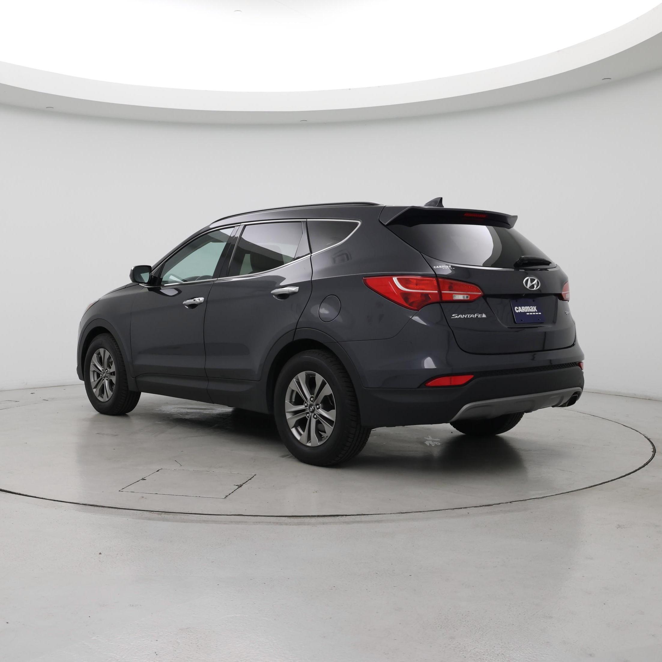 Thumbnail: 2016 Hyundai Santa Fe - 2