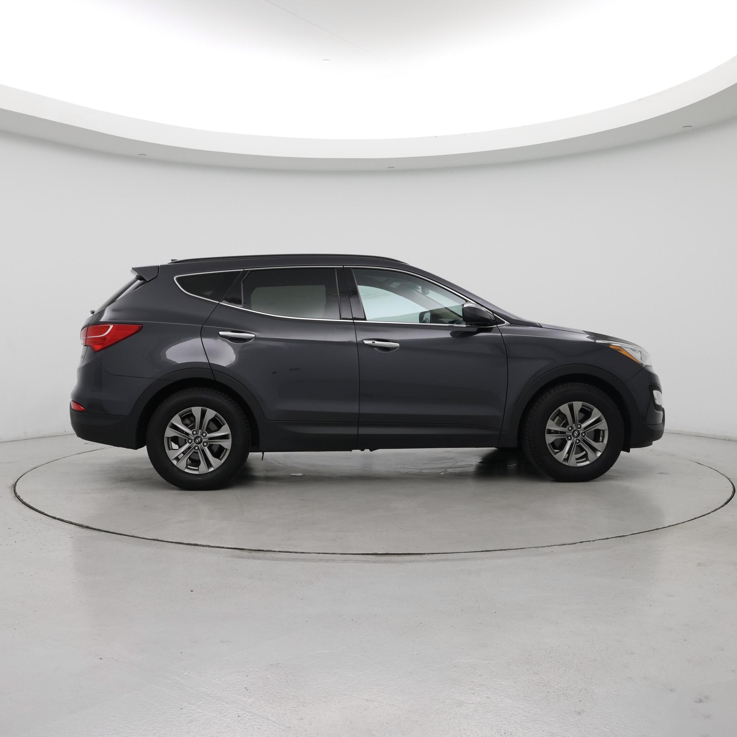 Thumbnail: 2016 Hyundai Santa Fe - 7