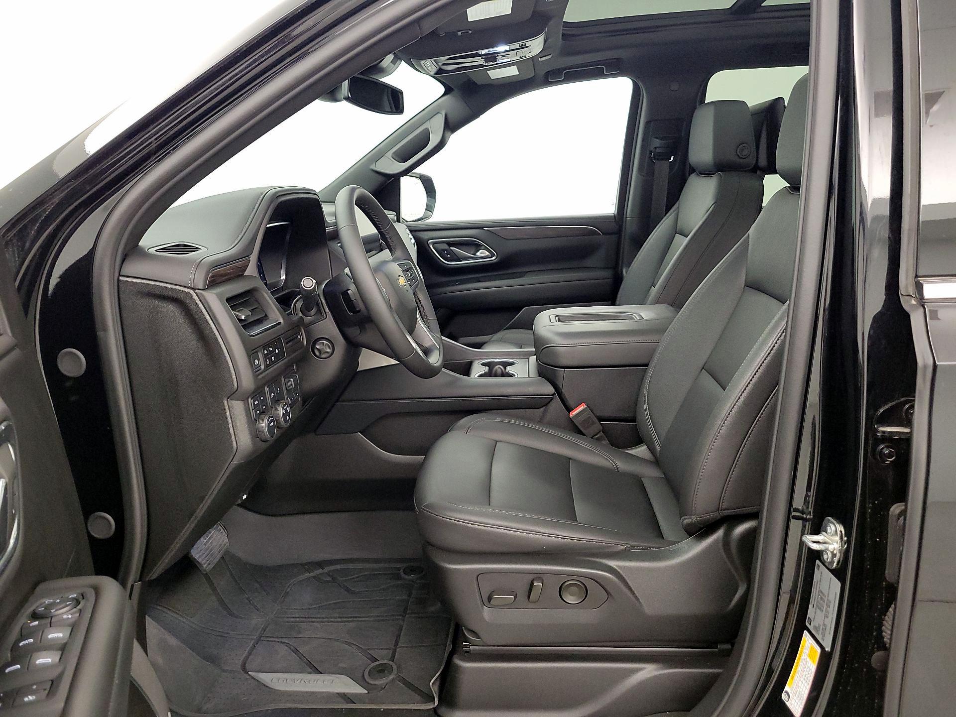 Thumbnail: 2024 Chevrolet Suburban - 11