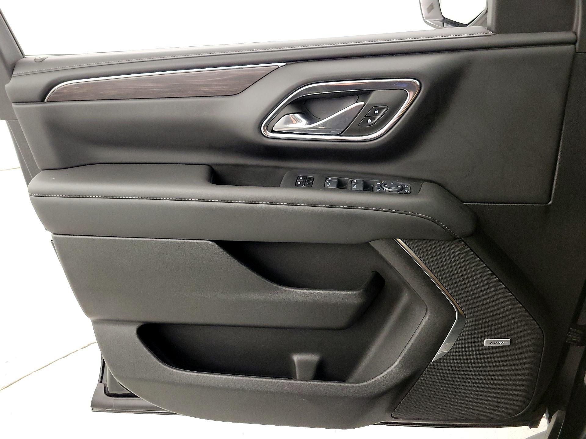 Thumbnail: 2024 Chevrolet Suburban - 12
