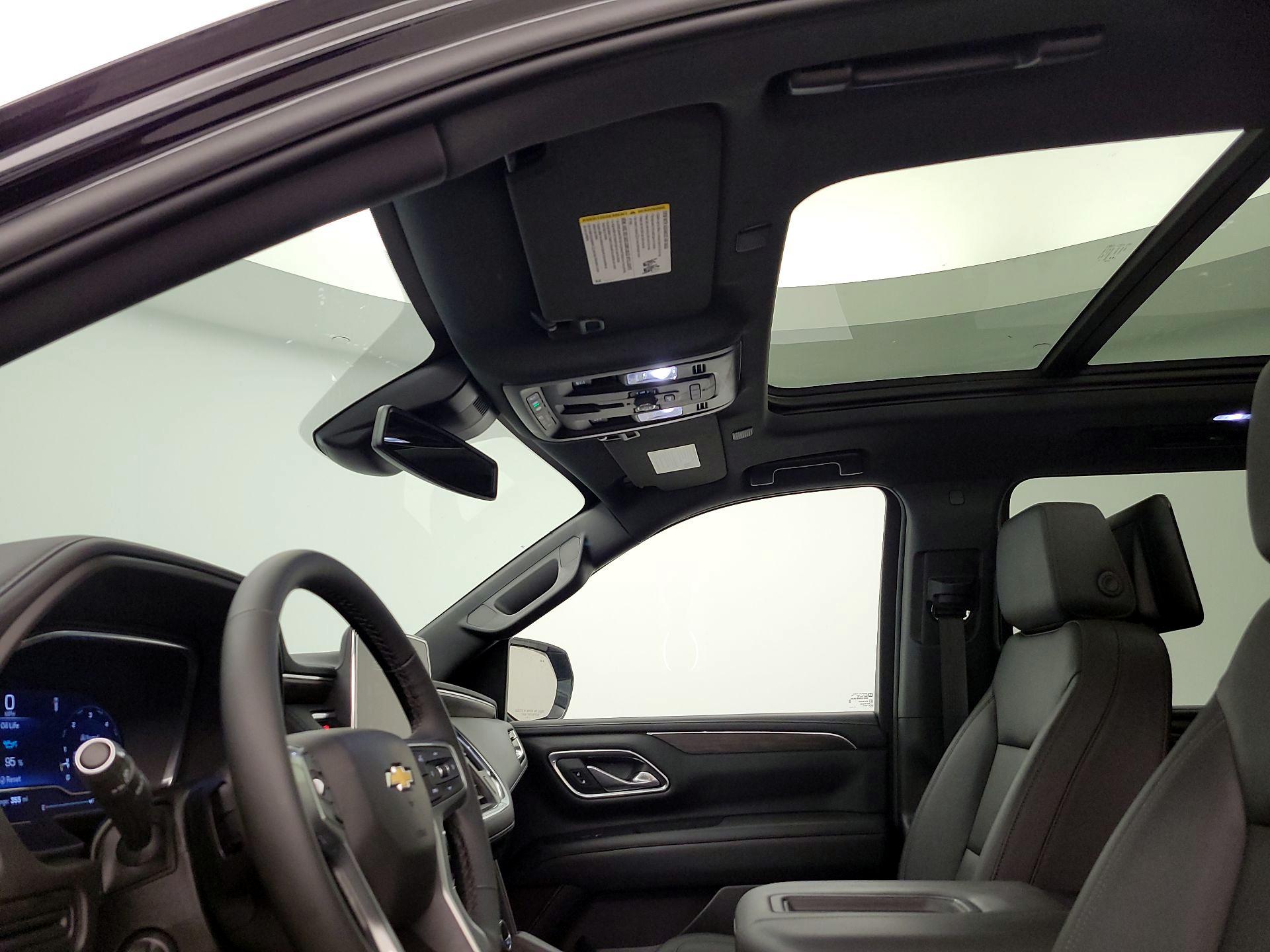 Thumbnail: 2024 Chevrolet Suburban - 19