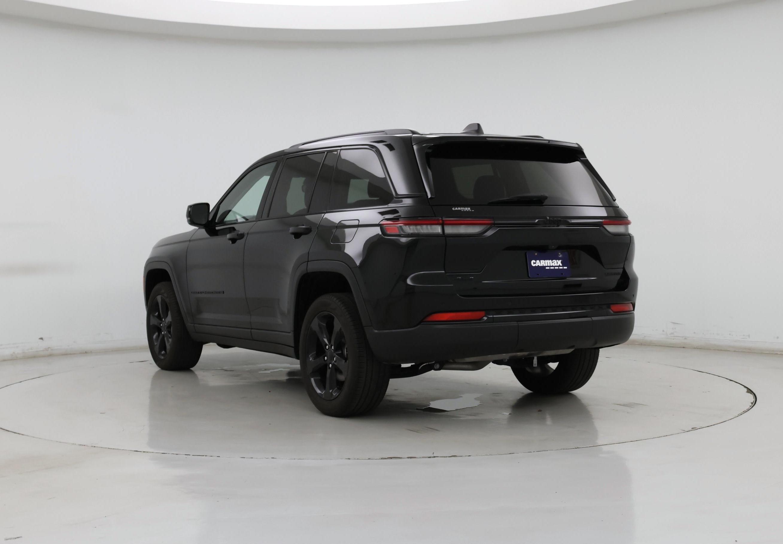 Thumbnail: 2023 Jeep Grand Cherokee - 2