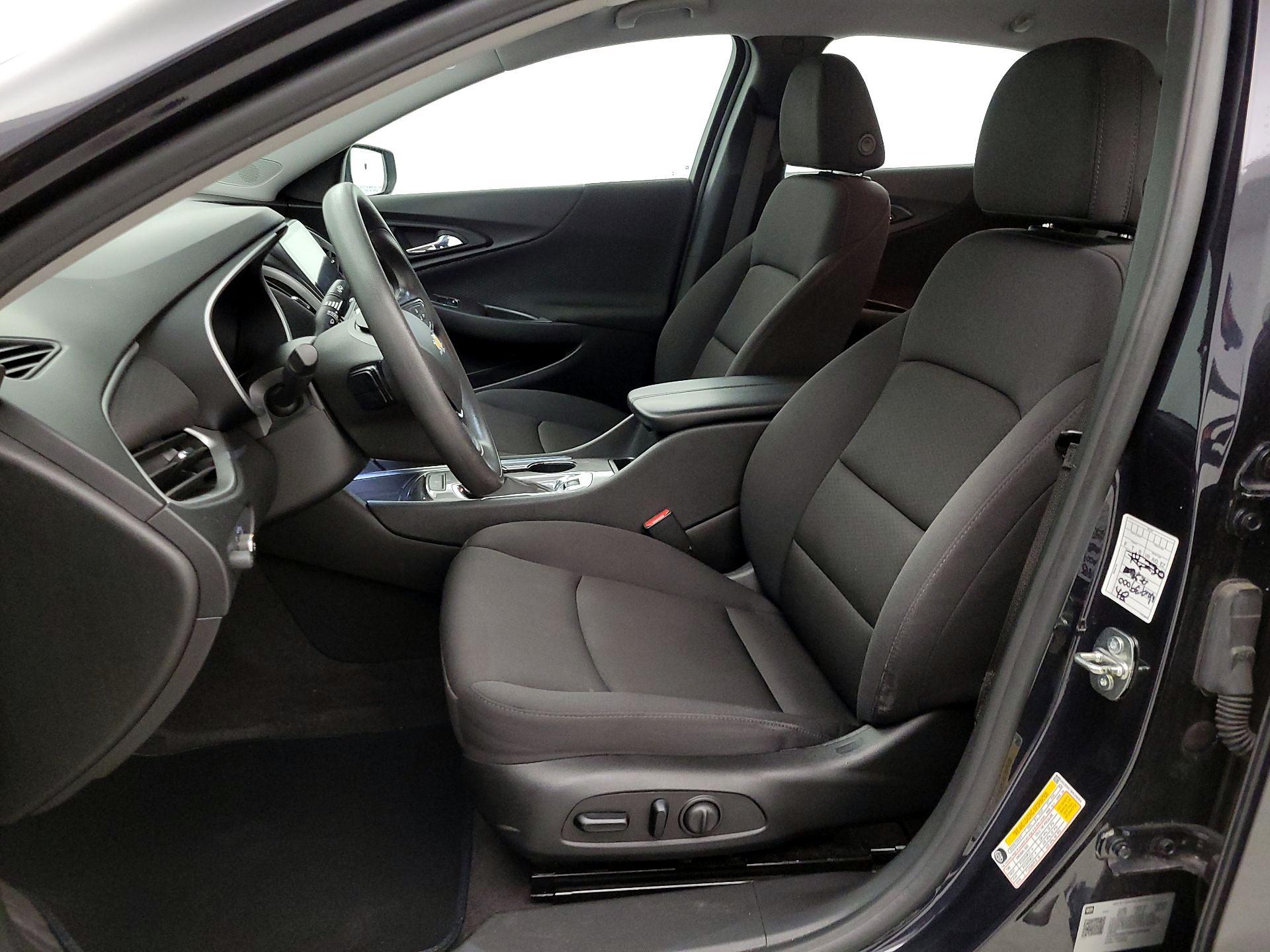 Thumbnail: 2023 Chevrolet Malibu - 11