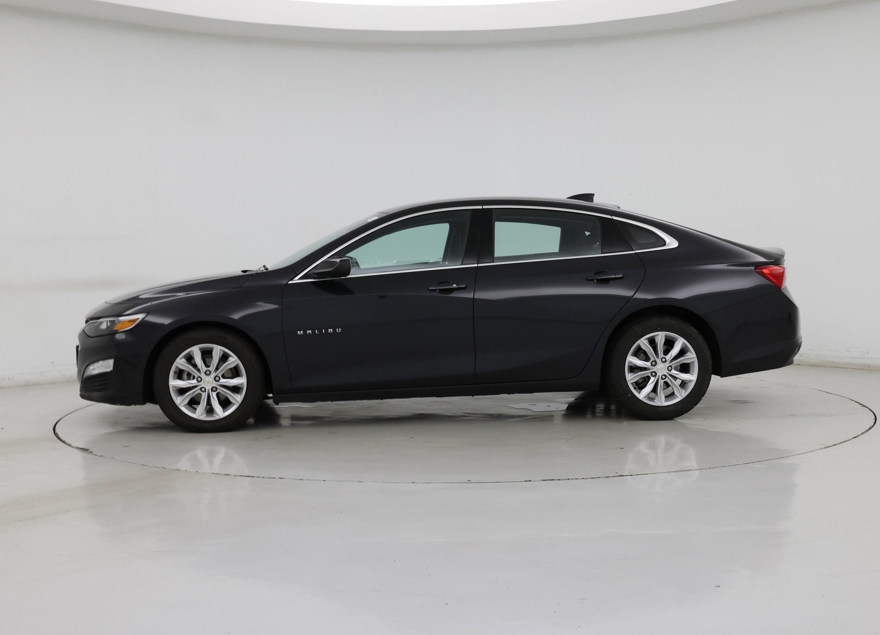 Thumbnail: 2023 Chevrolet Malibu - 3