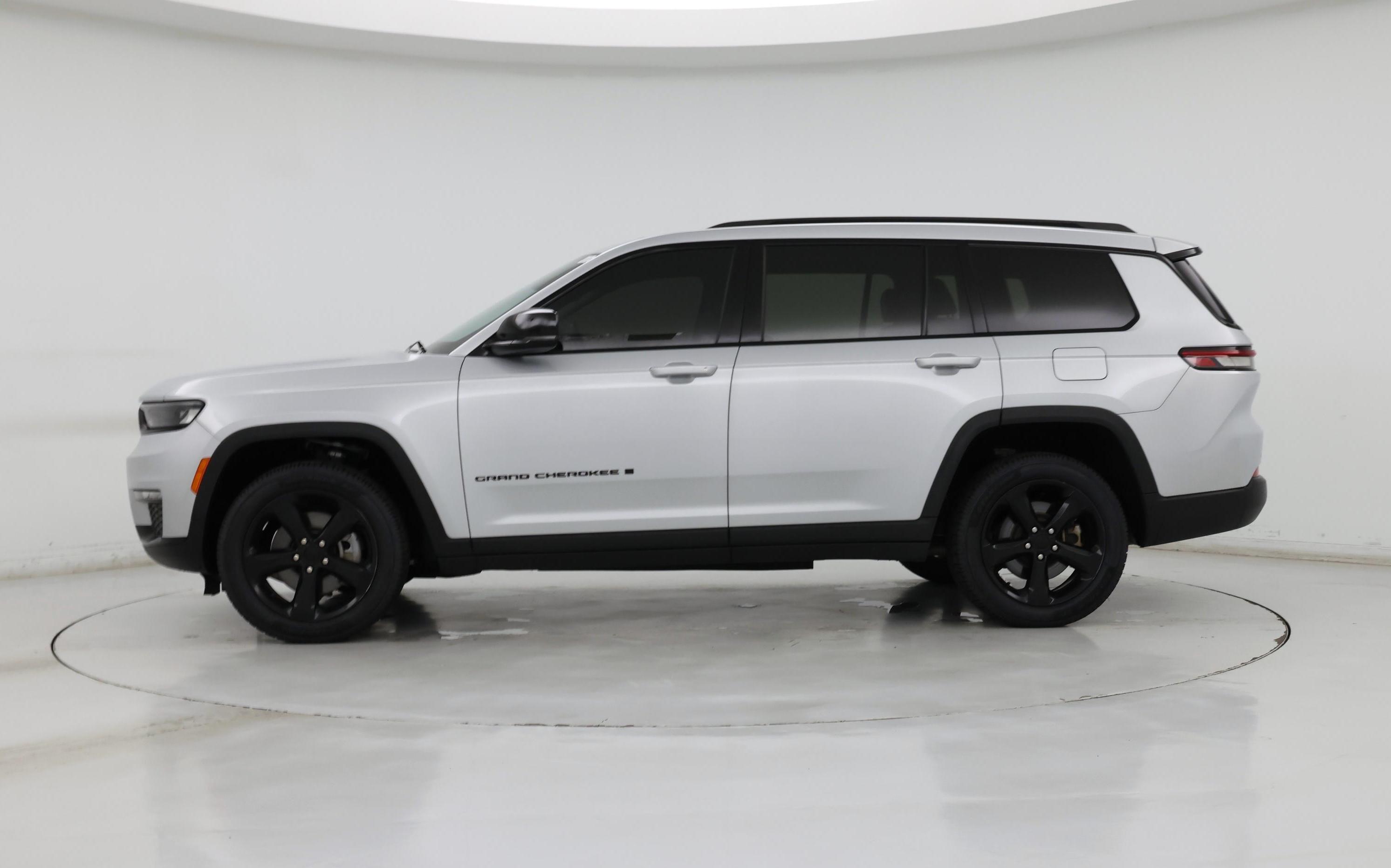 Thumbnail: 2022 Jeep Grand Cherokee L - 3