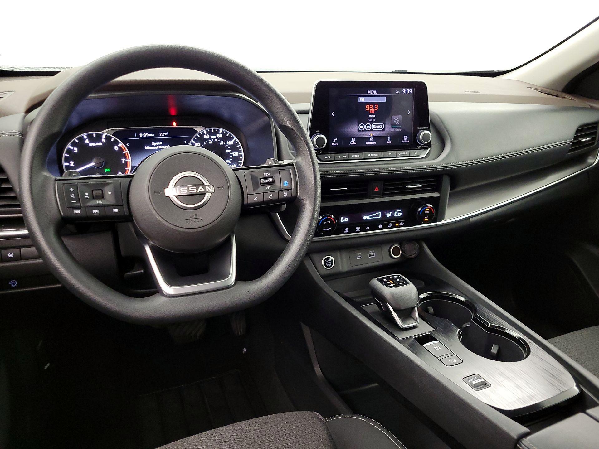 Thumbnail: 2023 Nissan Rogue - 9
