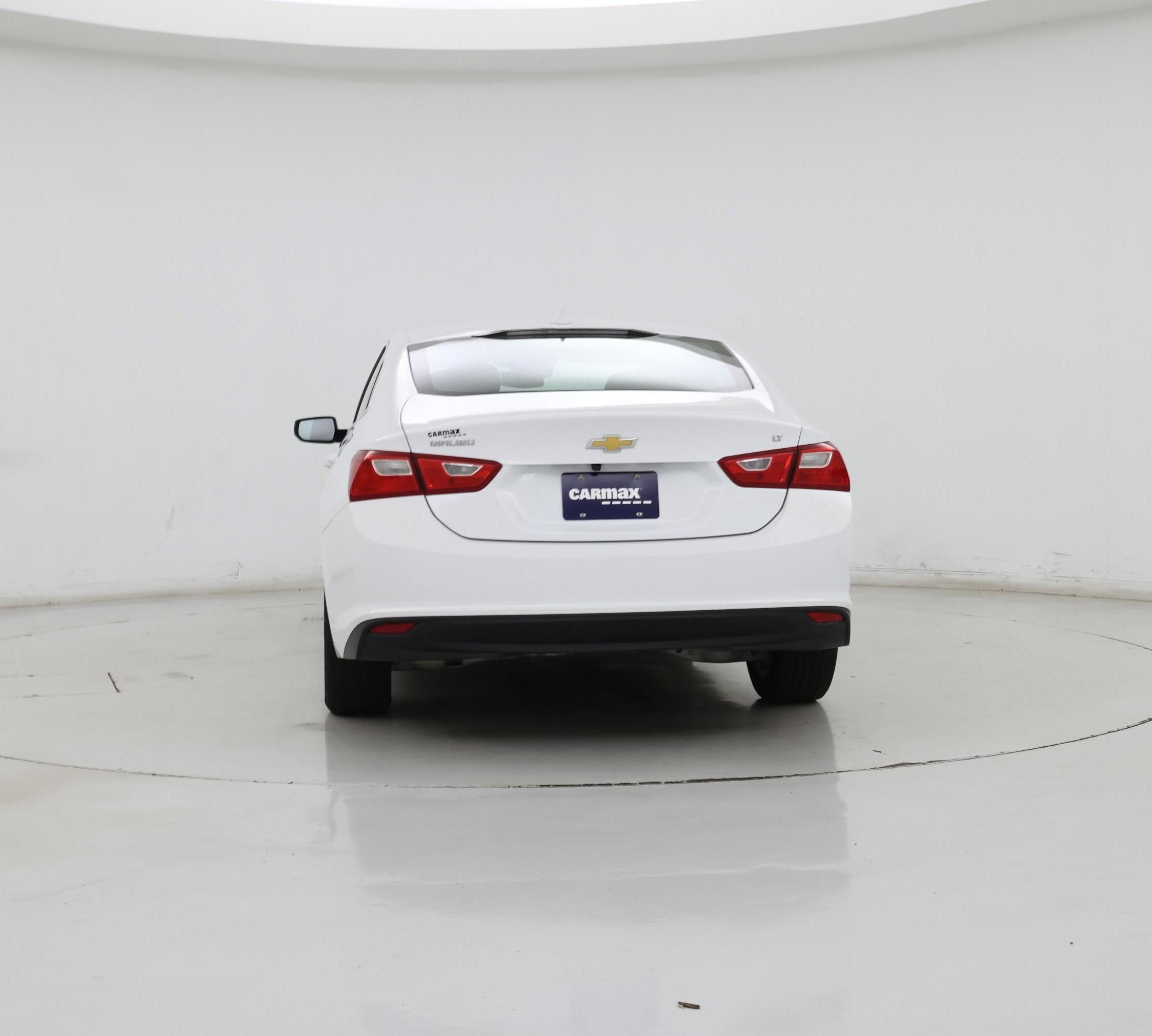 Thumbnail: 2023 Chevrolet Malibu - 6