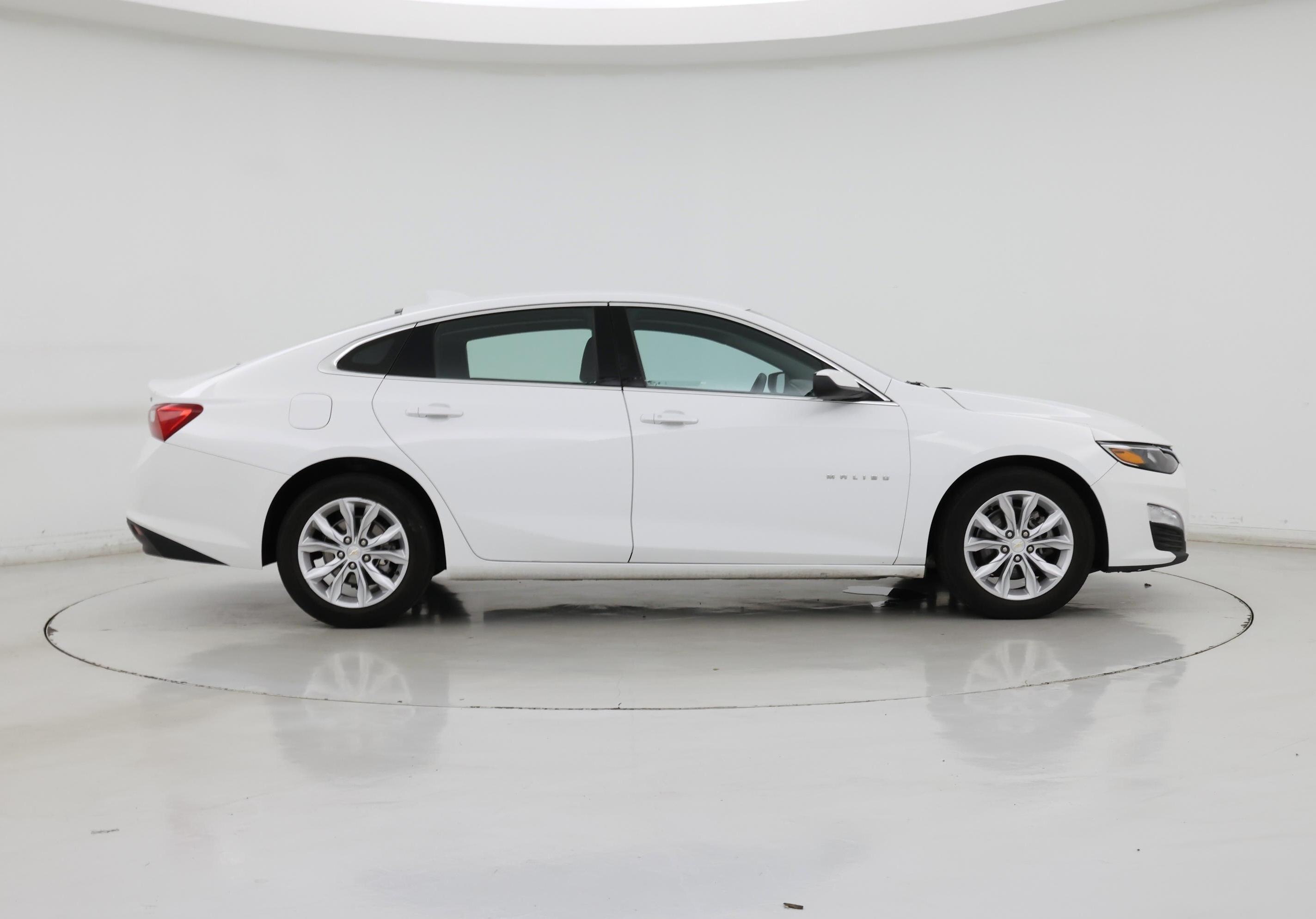 Thumbnail: 2023 Chevrolet Malibu - 7