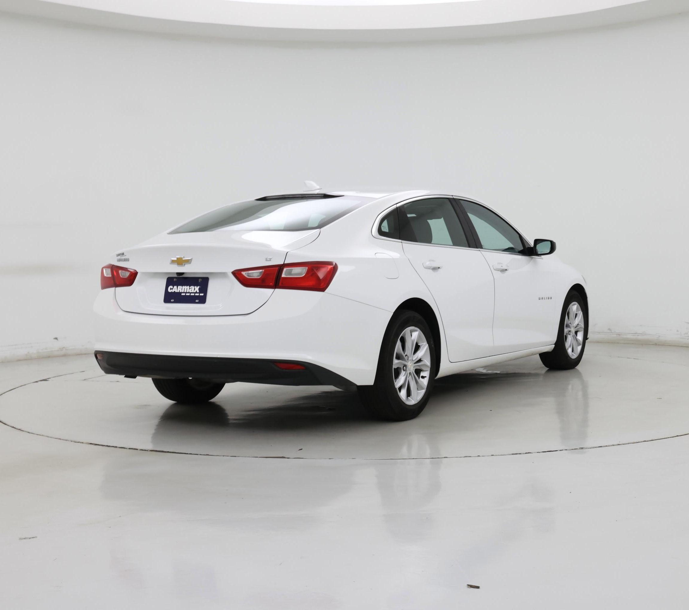 Thumbnail: 2023 Chevrolet Malibu - 8
