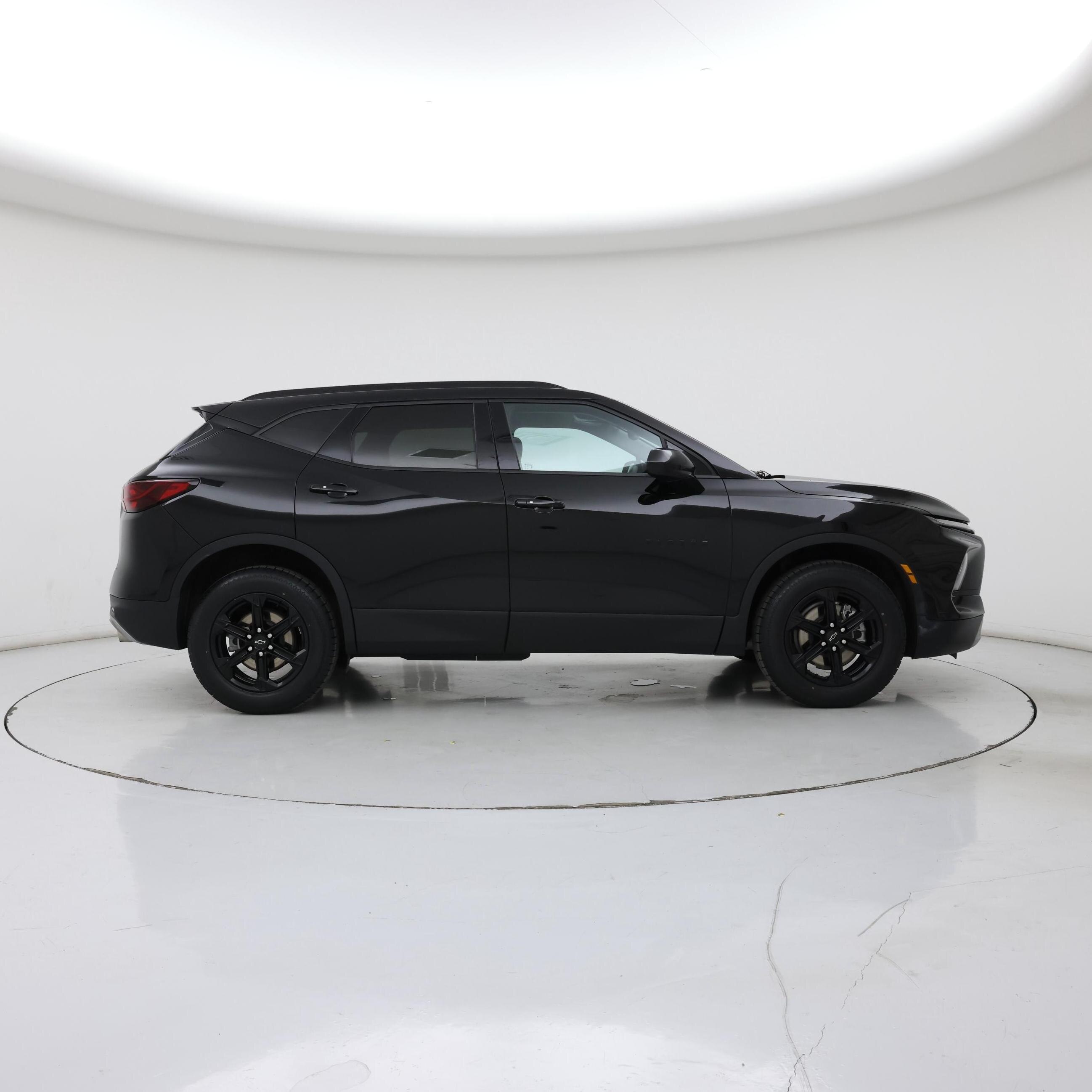 Thumbnail: 2023 Chevrolet Blazer - 7