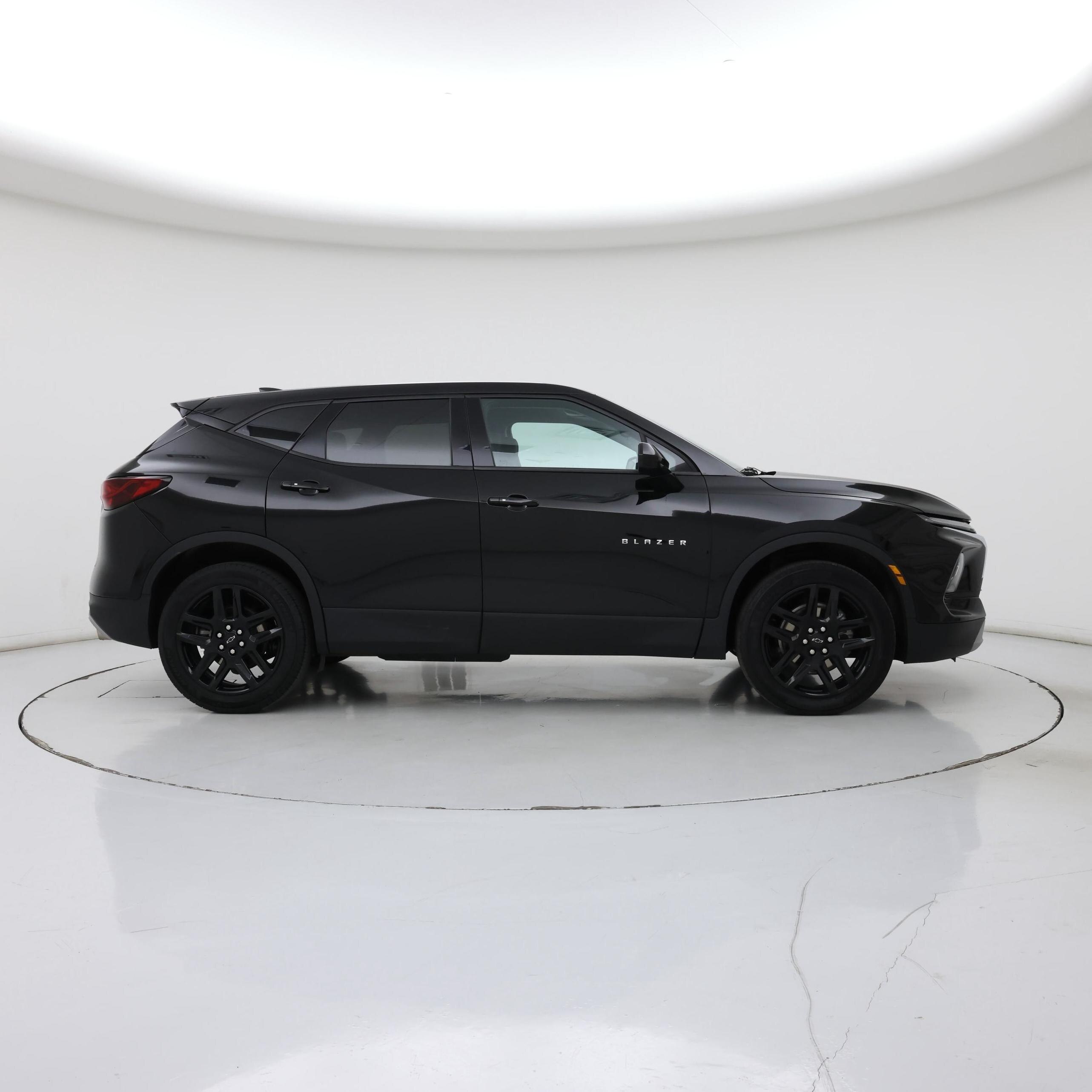 Thumbnail: 2023 Chevrolet Blazer - 7