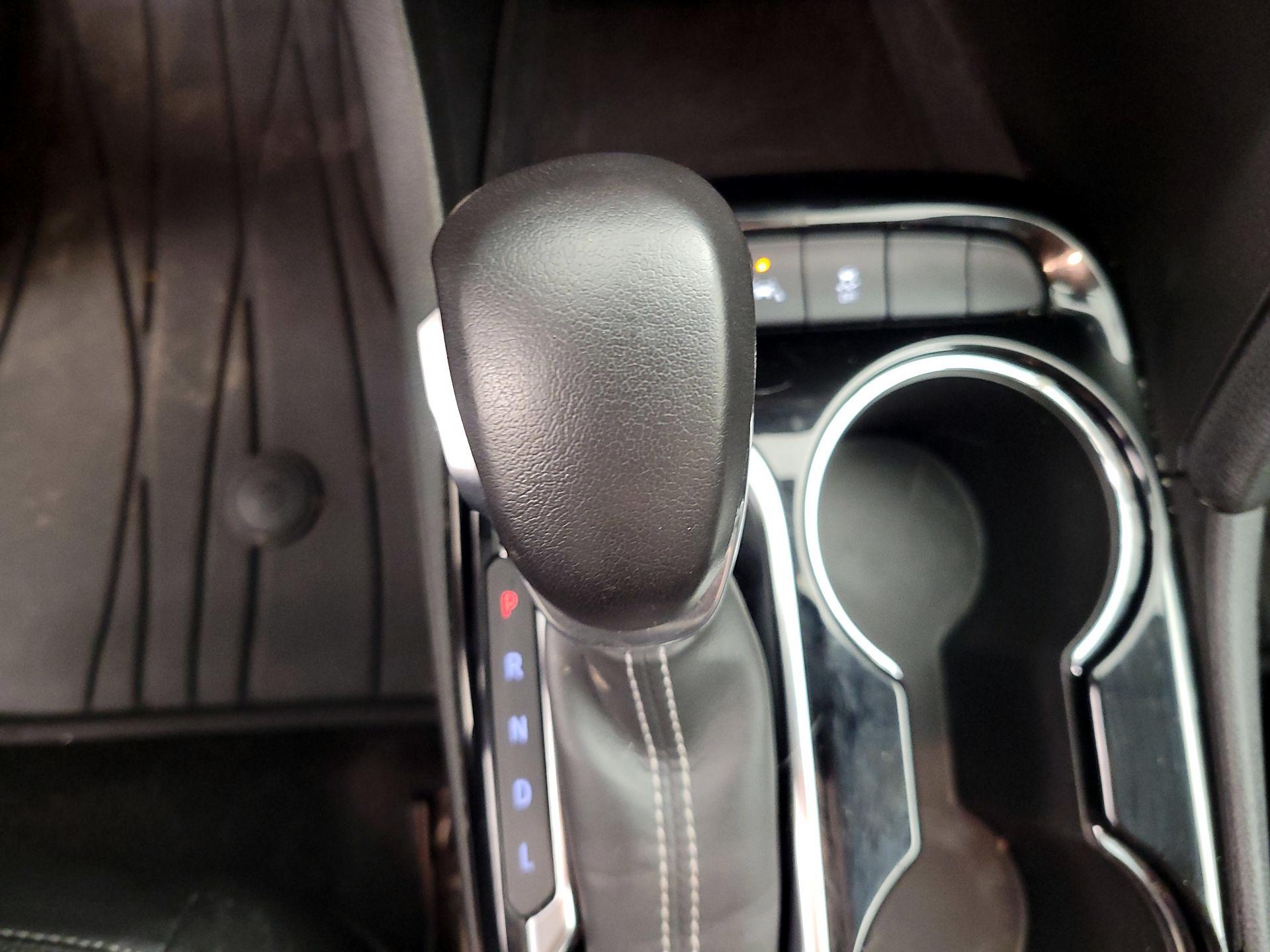 Thumbnail: 2021 Buick Encore GX - 17