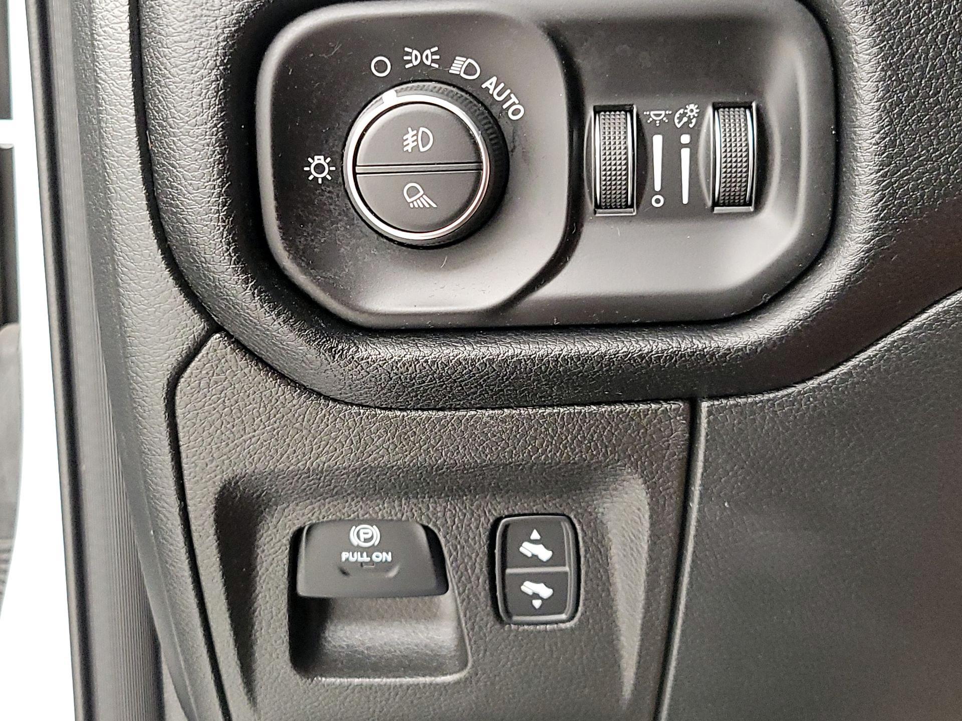 Thumbnail: 2022 RAM 1500 - 13