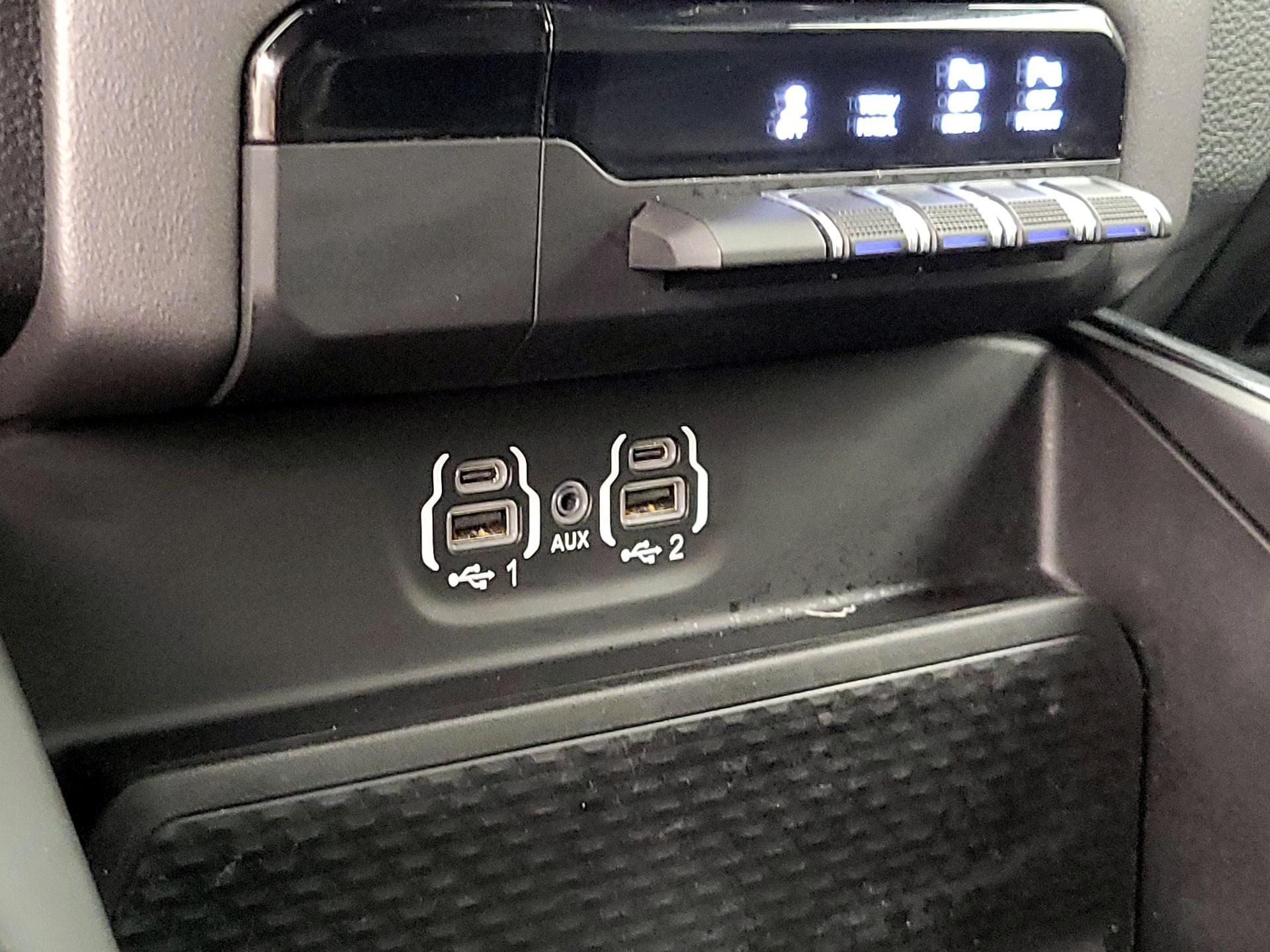 Thumbnail: 2022 RAM 1500 - 18