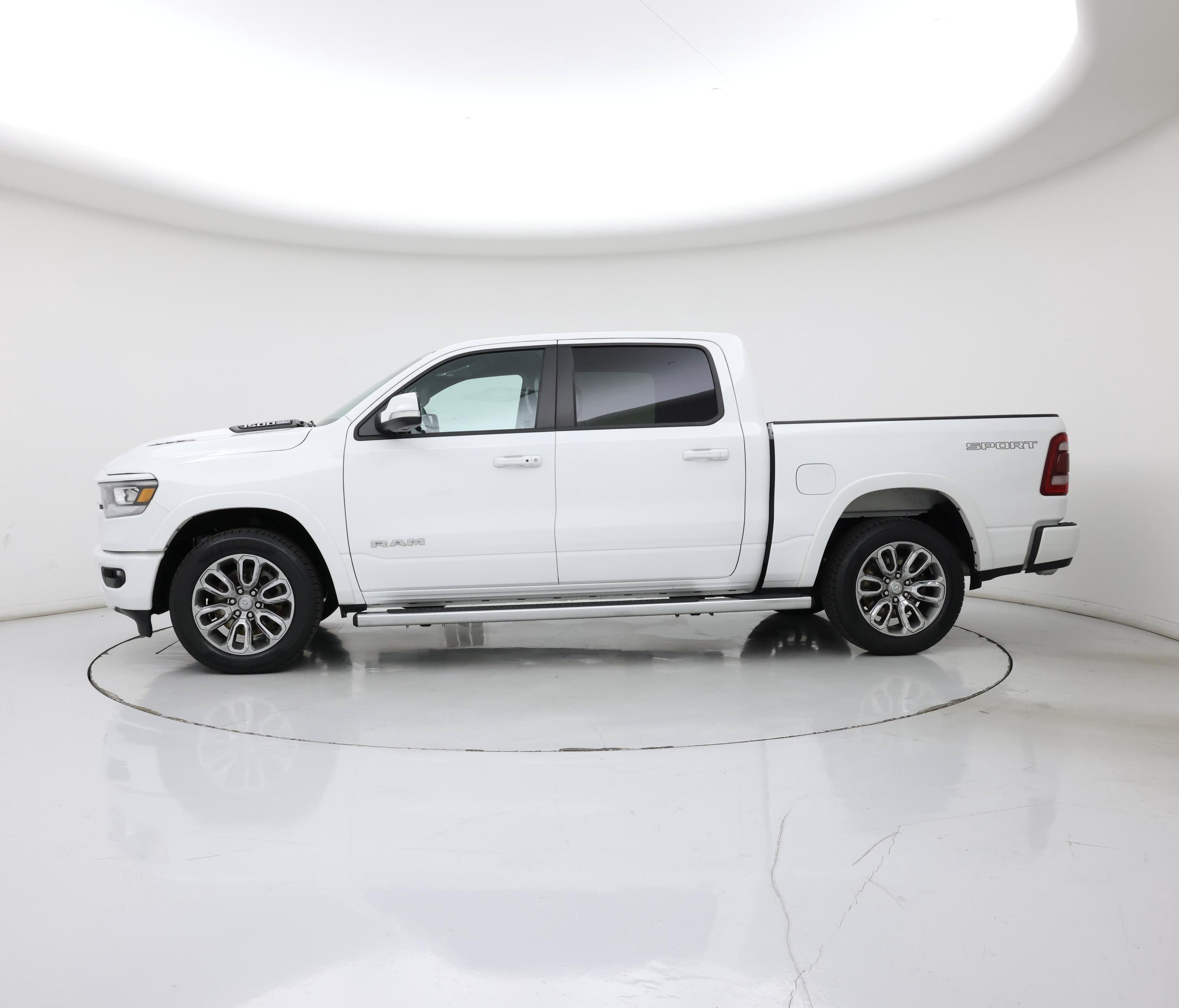 Thumbnail: 2022 RAM 1500 - 3