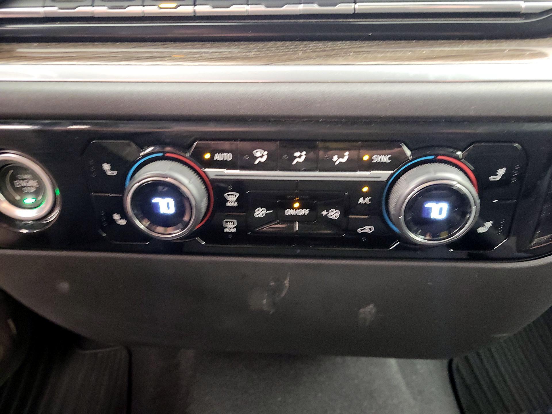 Thumbnail: 2022 Chevrolet Silverado 1500 - 16