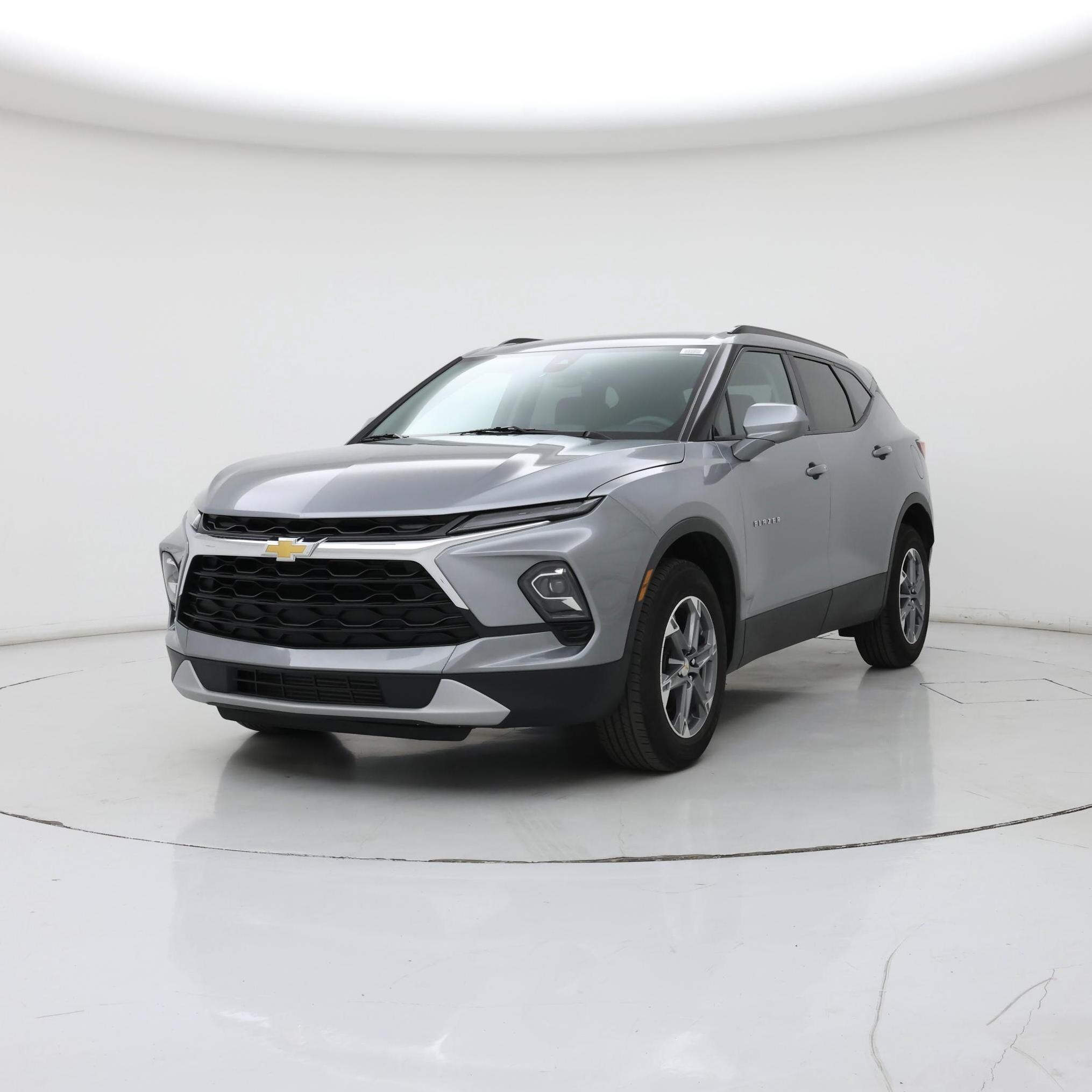 Thumbnail: 2023 Chevrolet Blazer - 4