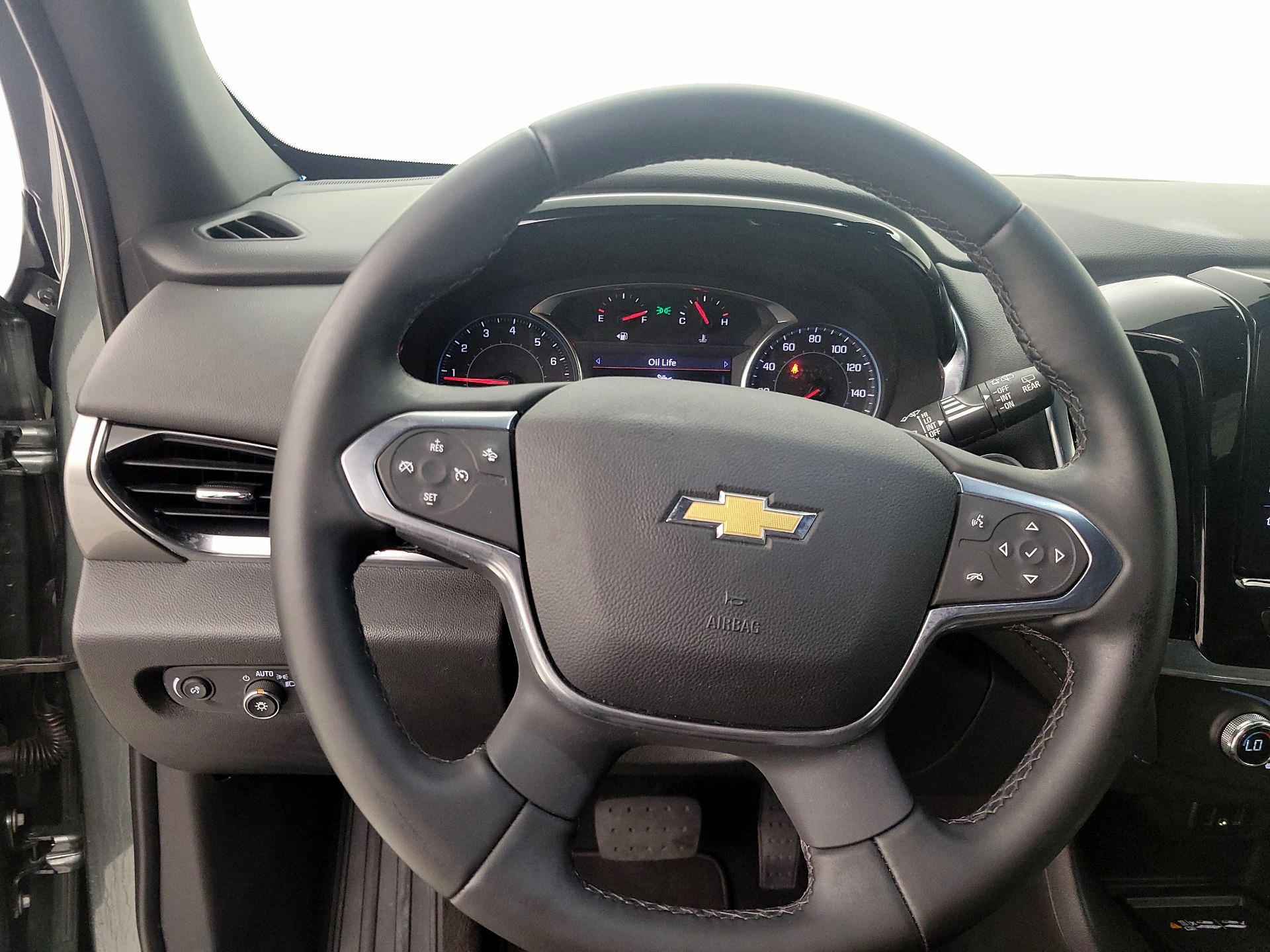 Thumbnail: 2023 Chevrolet Traverse - 10