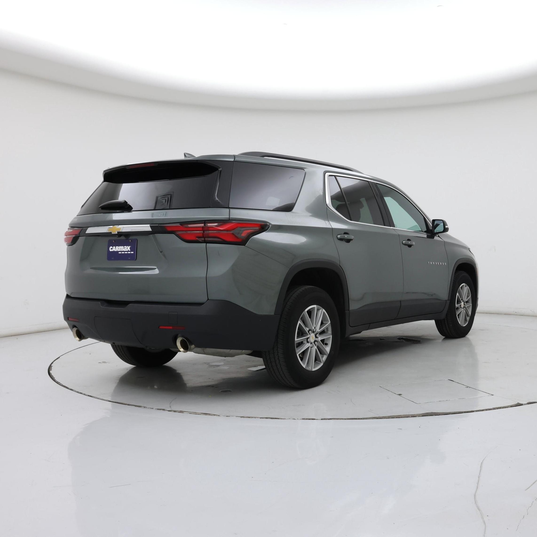 Thumbnail: 2023 Chevrolet Traverse - 8