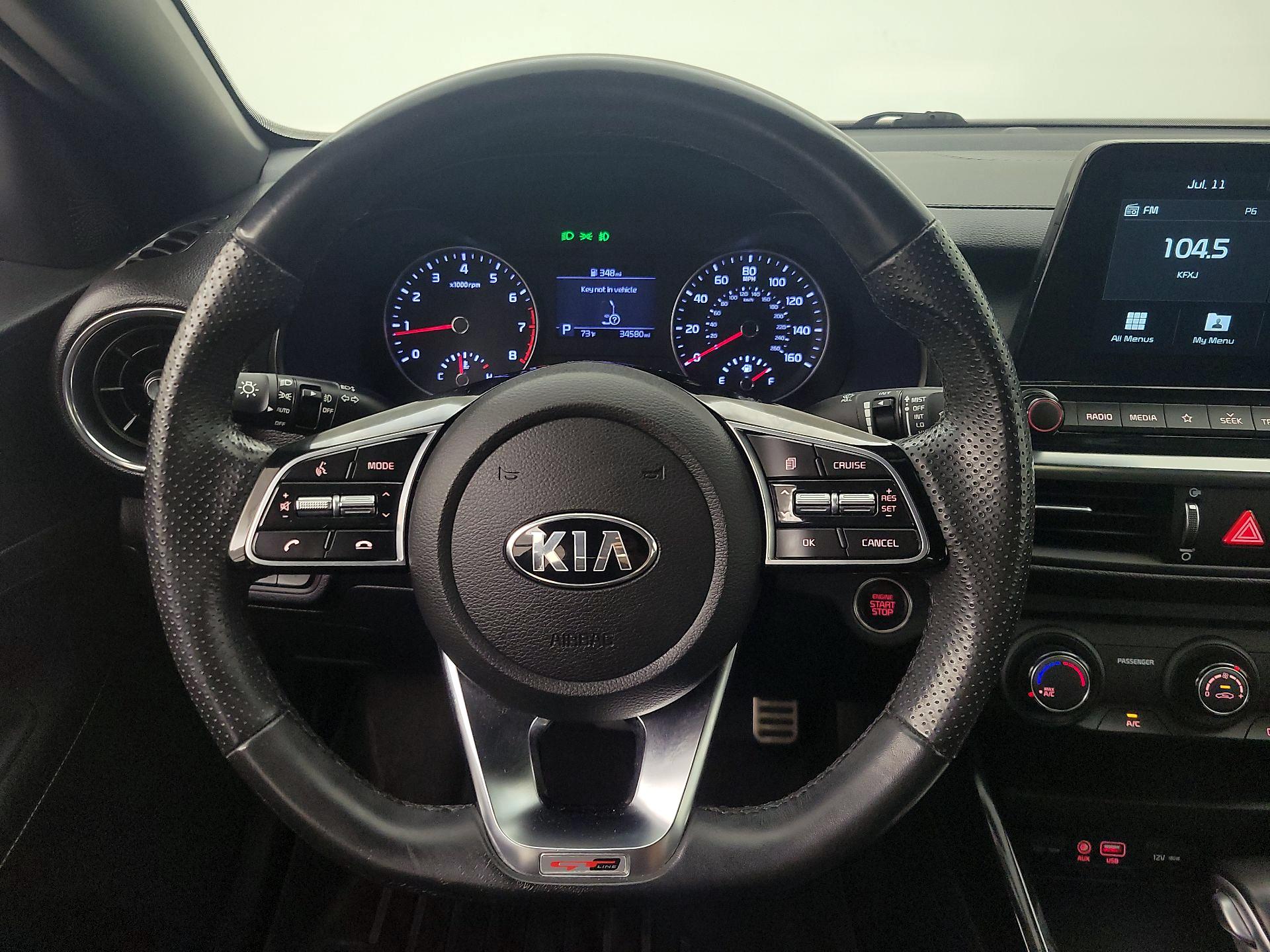 Thumbnail: 2020 Kia Forte - 10