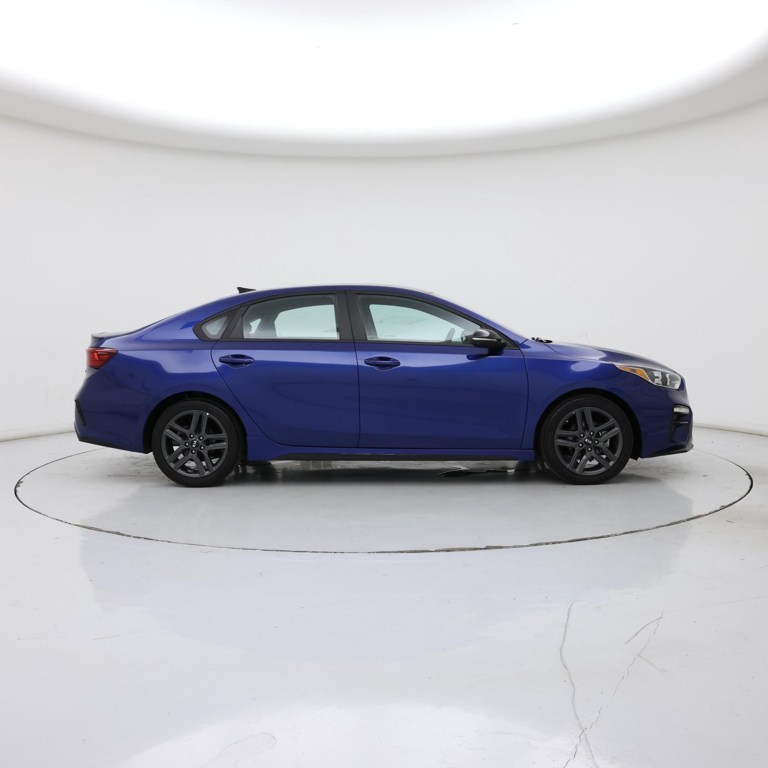 Thumbnail: 2020 Kia Forte - 7