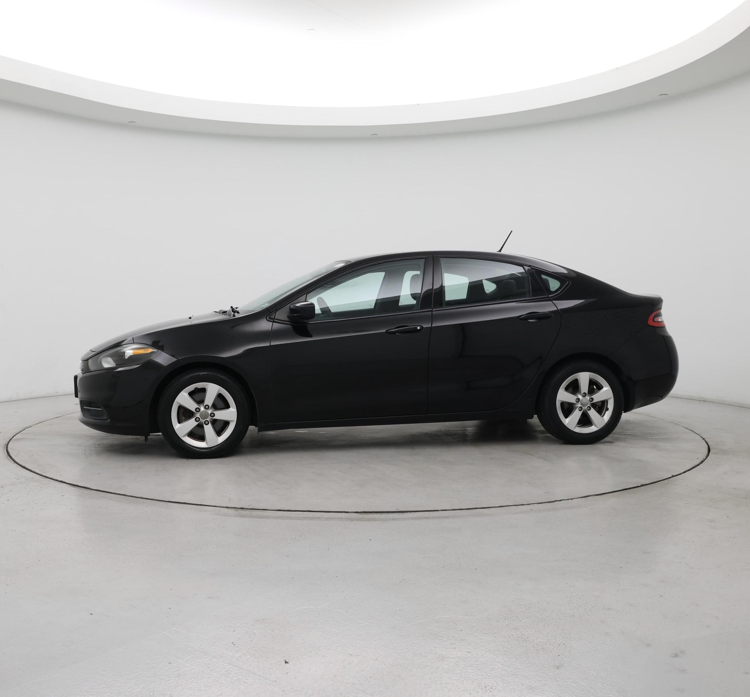 Thumbnail: 2016 Dodge Dart - 3